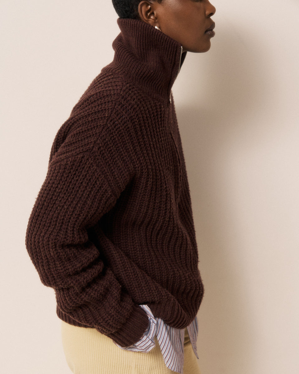 Mypio Women's Chocolate Ribbed Merino Wool Sweater - Image principale