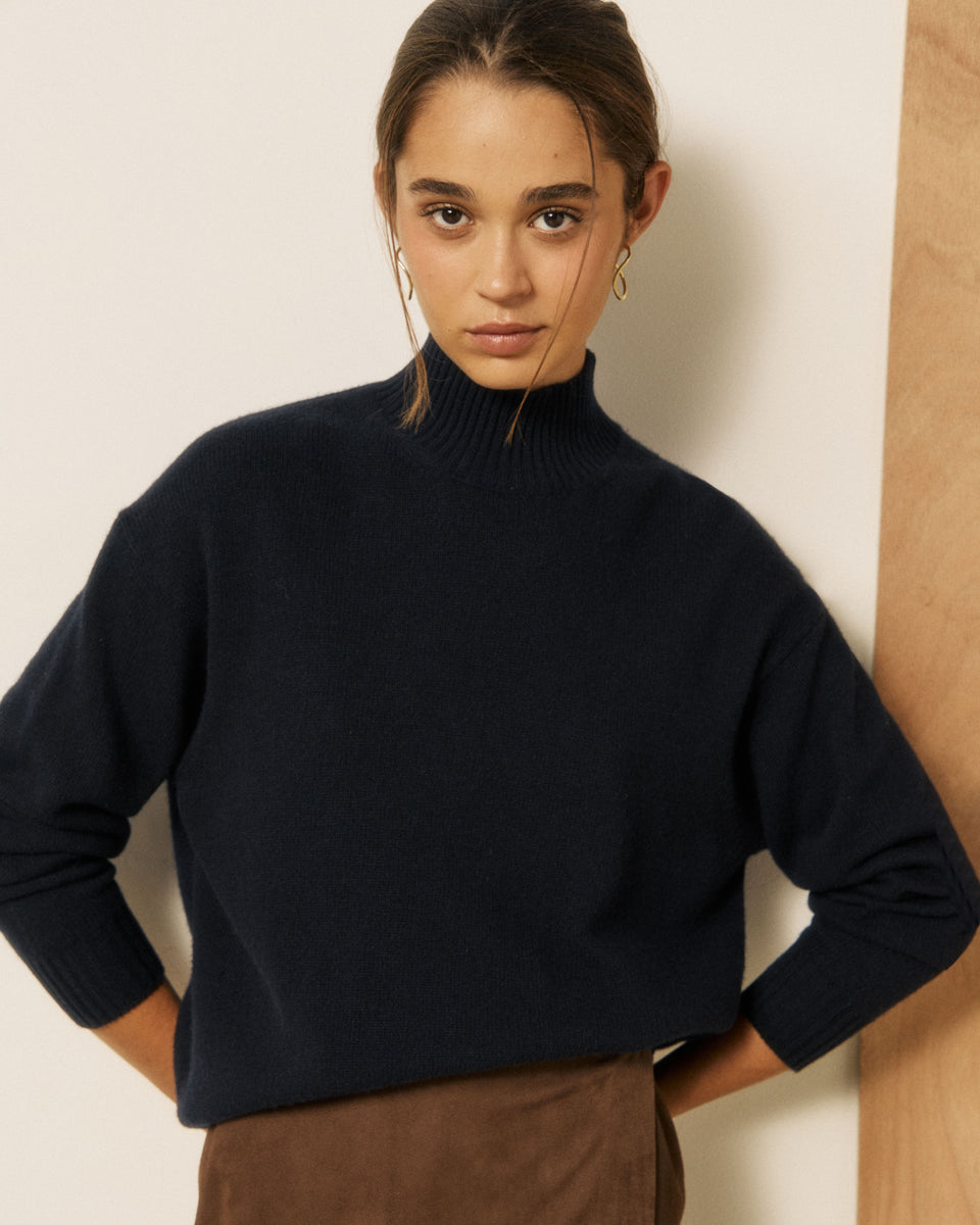 Mylo Women's Navy Blue Wool & Cashmere Sweater - Image principale