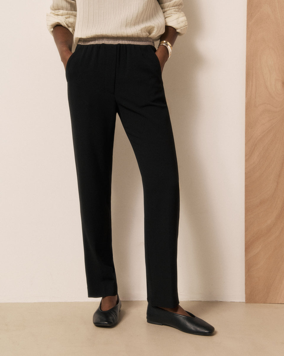Pantalon Femme en Crêpe Noir Pirol - Image principale