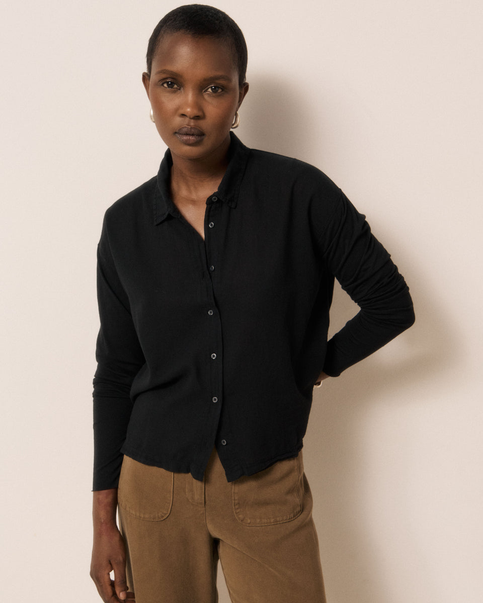Chemise Femme en Coton Double Face Noir Tanjona - Image principale