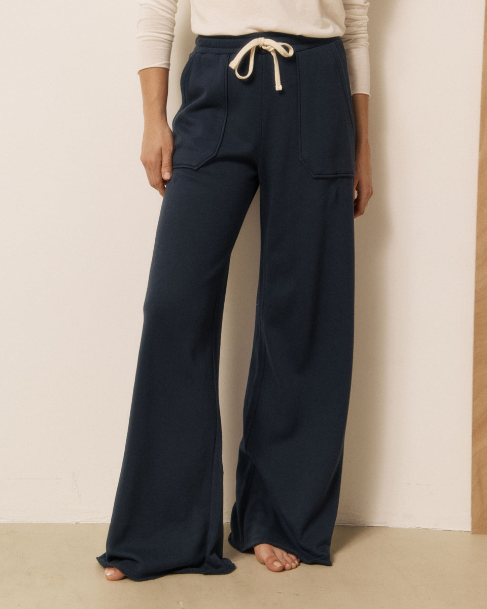 Pantalon Femme en Molleton Bleu Nuit Tihoa - Image 3