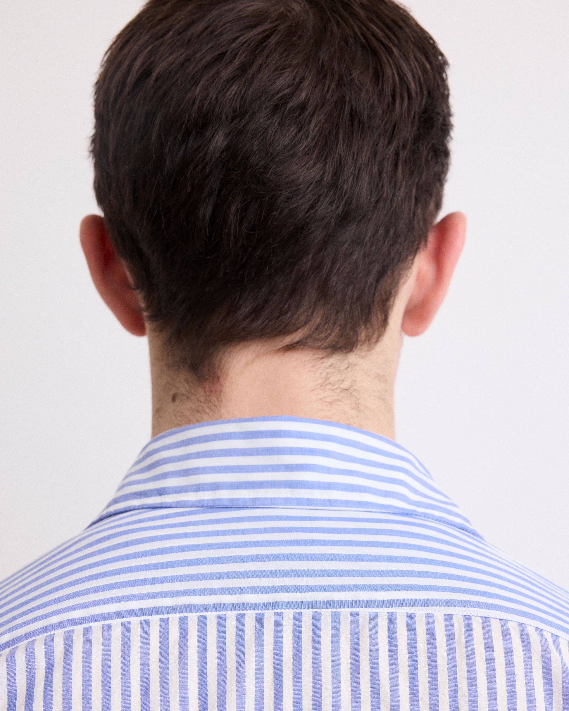 Hemd met blauw-witte strepen van Draad-Op-Draad Paul