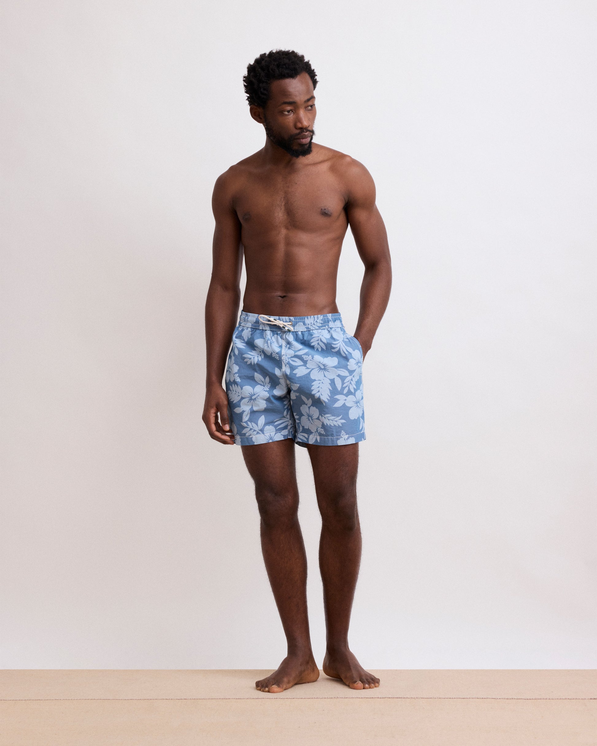 Costume da bagno da uomo con stampa Hibiscus Blu Denim Swim