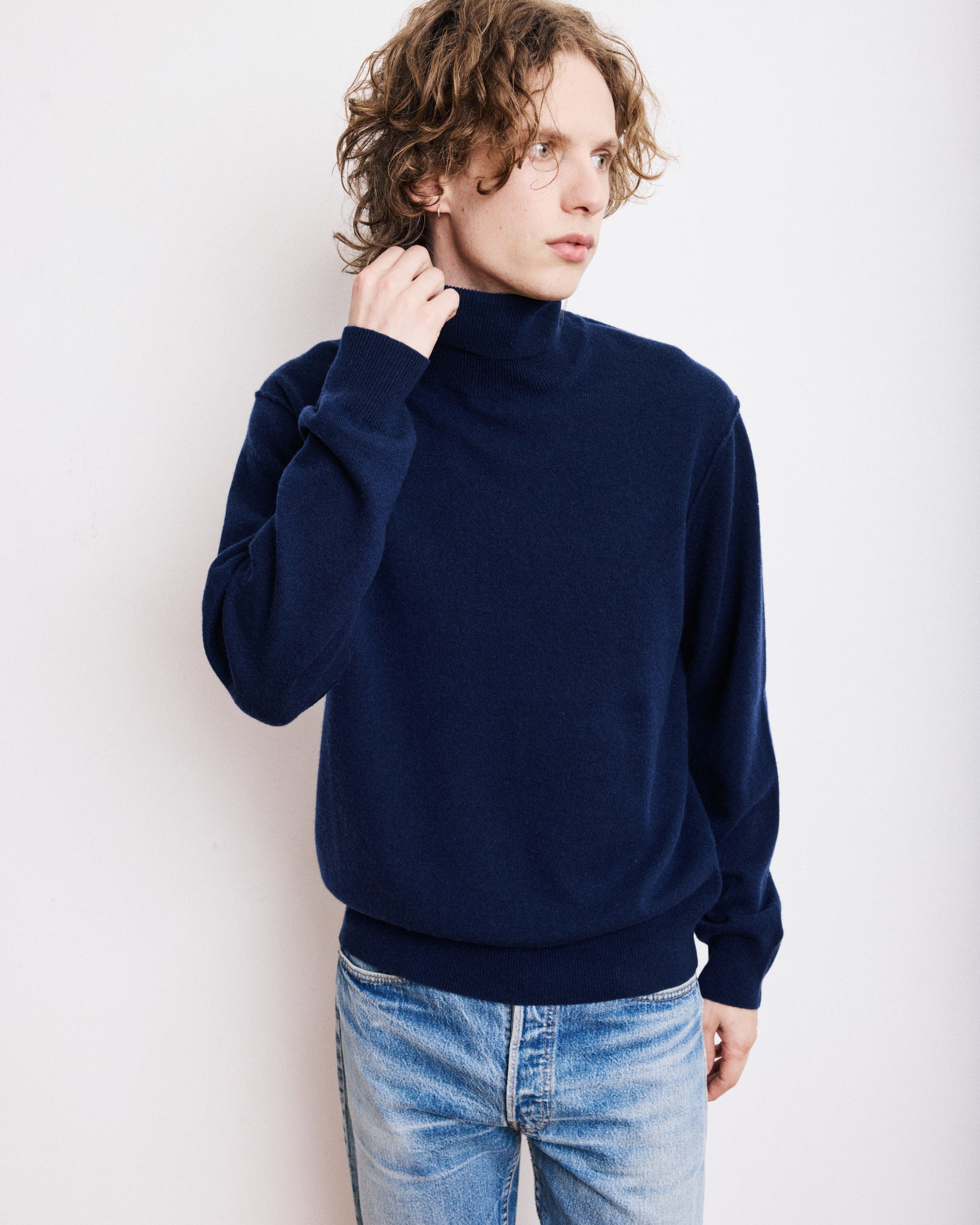 Pull Col Roulé Homme en Laine & Cachemire Bleu Marine