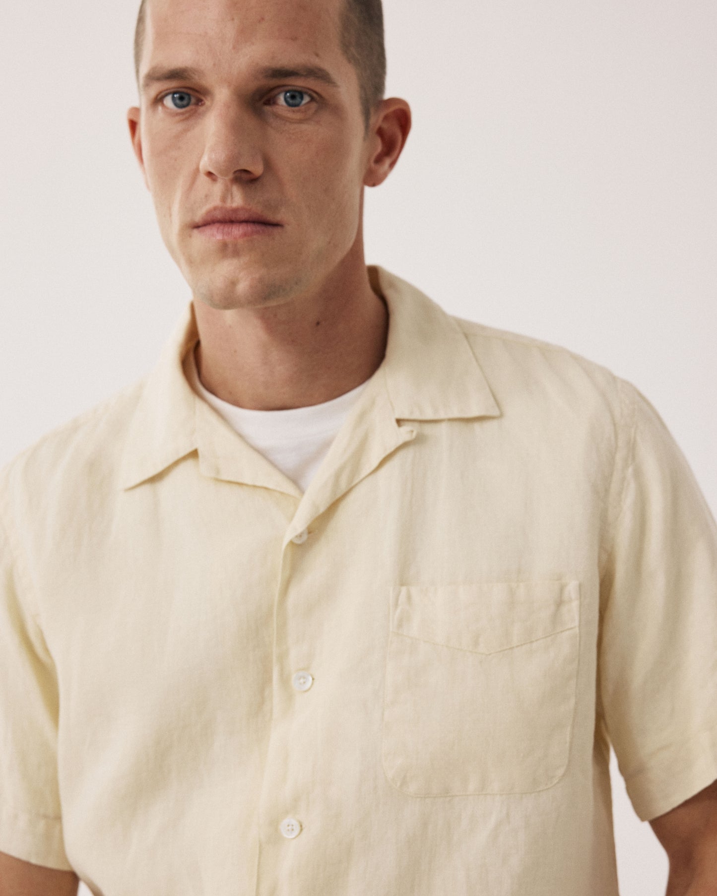 Camisa de hombre de lino vainilla Palmito BF04001-80