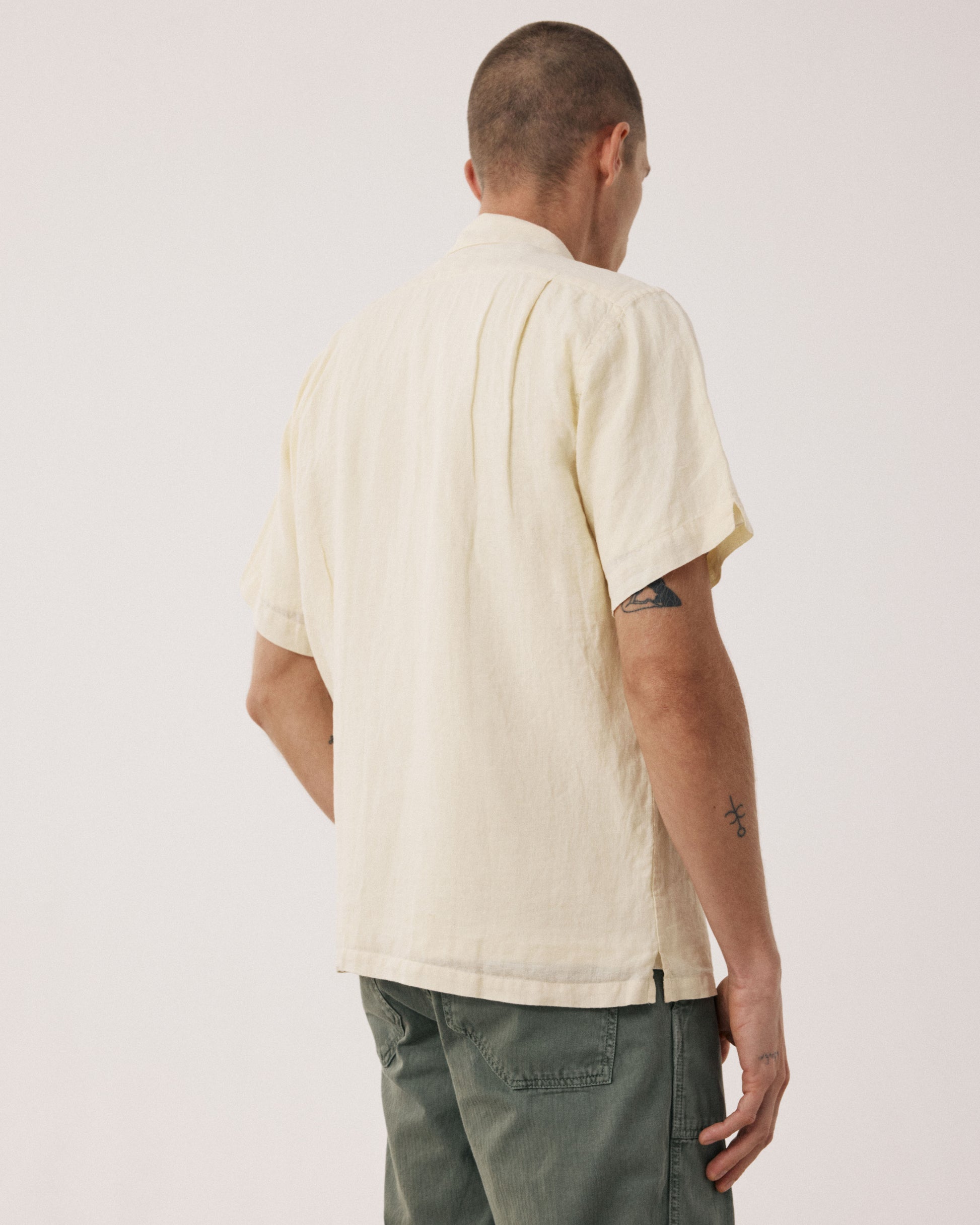 Camisa de hombre de lino vainilla Palmito BF04001-80