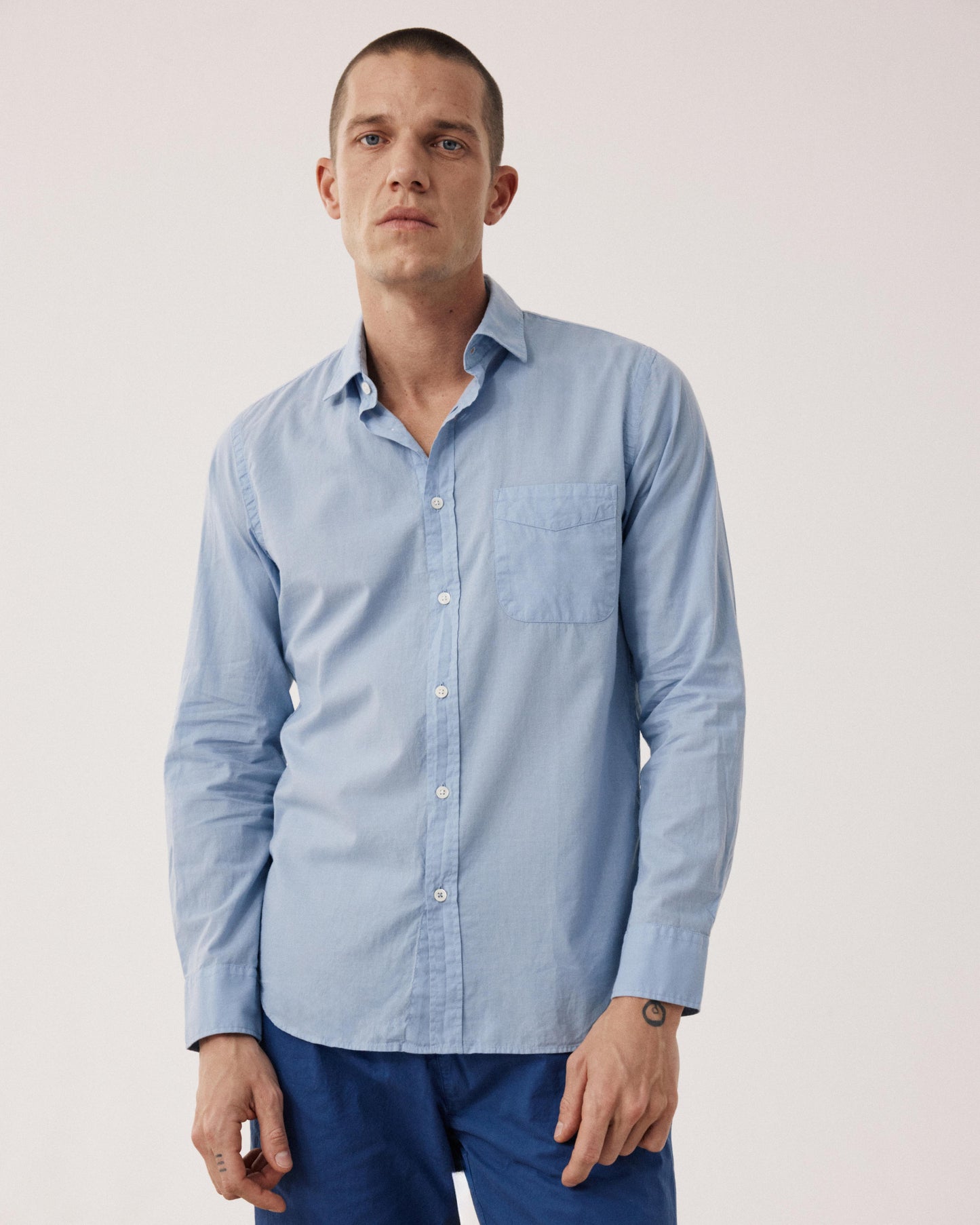 Camisa de hombre en Voile De Algodón azul claro Storm BF09002-64