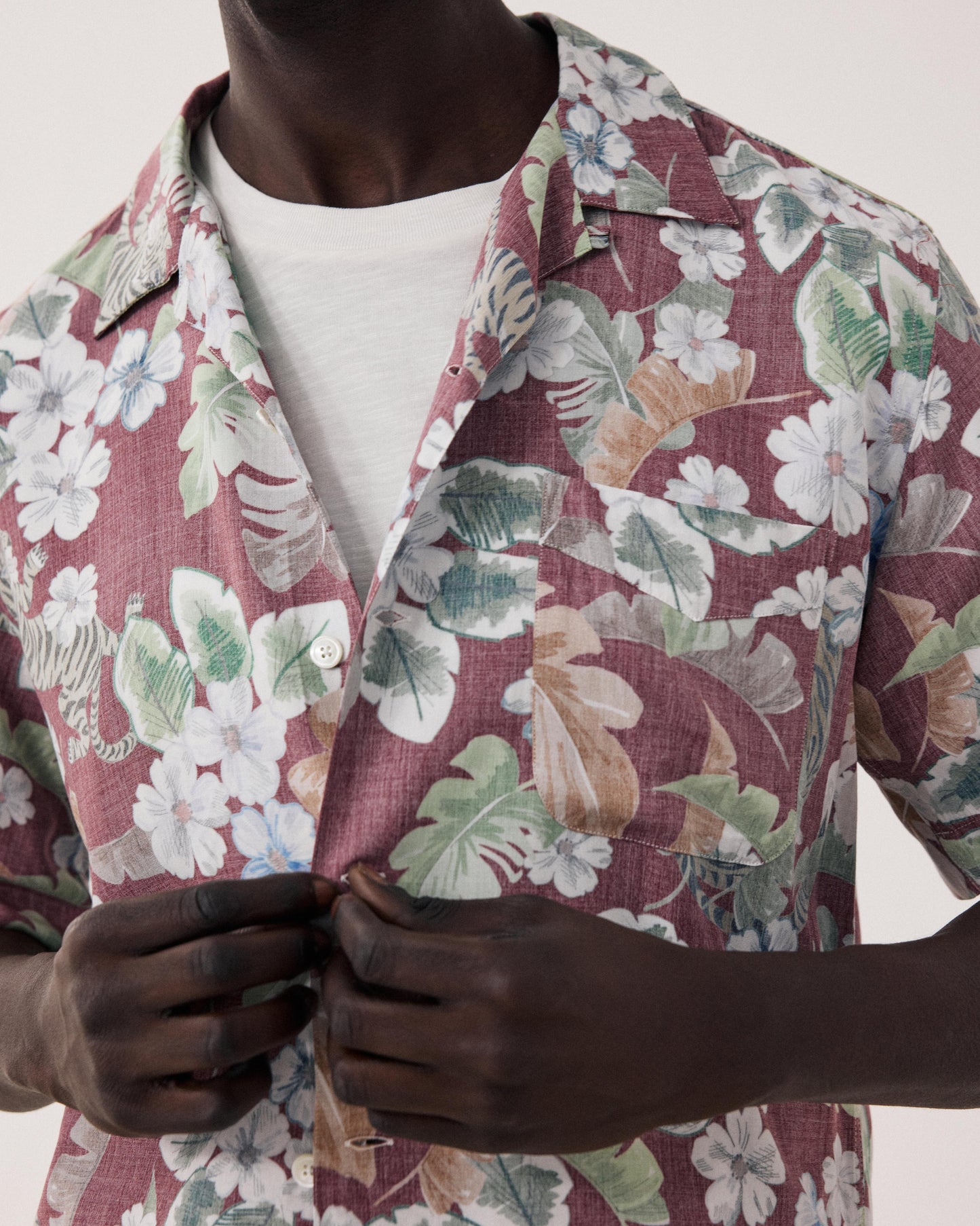 Men's Viscose Shirt with Hawaiian Print, Red Palmito BF14036-01