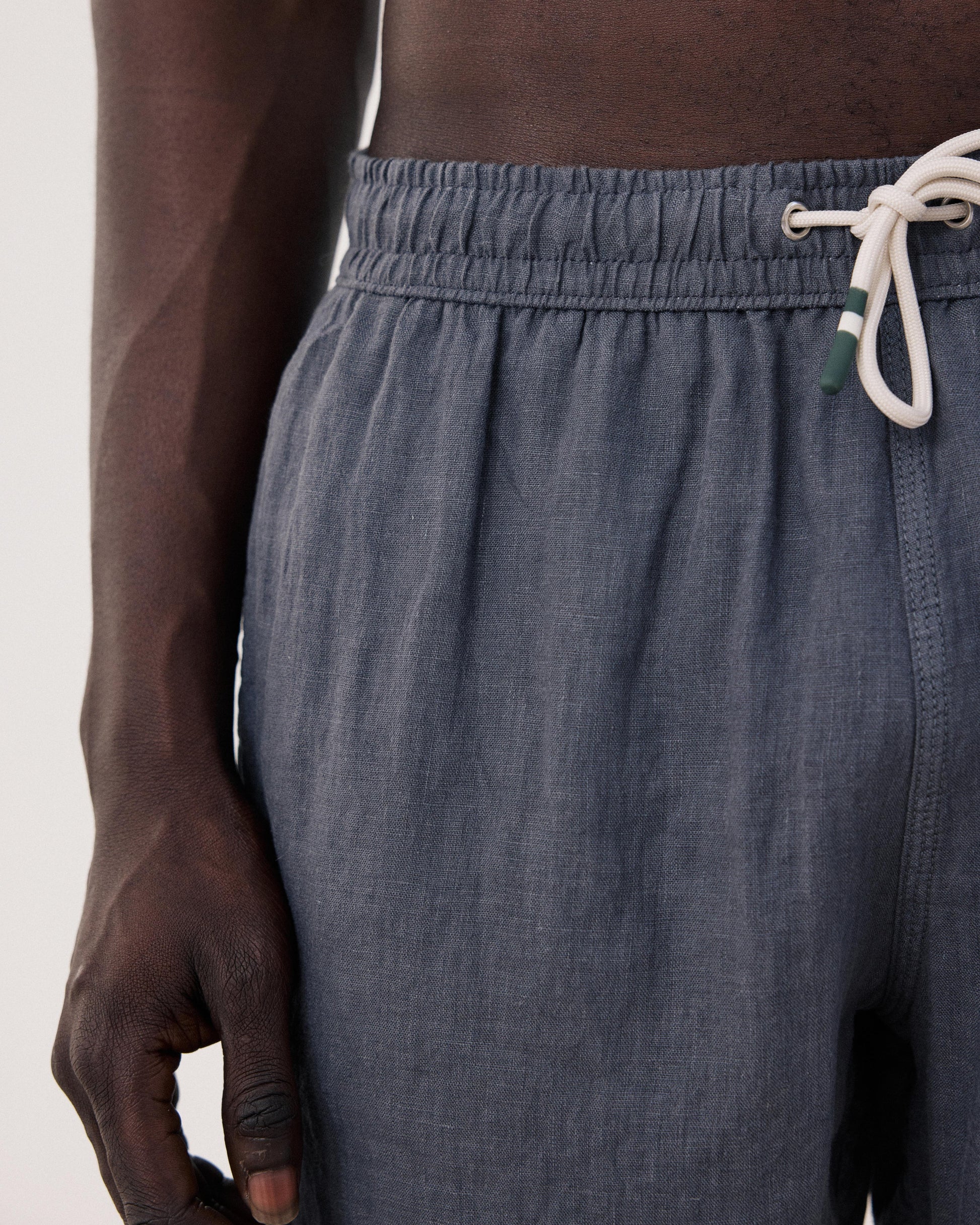 Short Homme en Lin Carbone Long Swim BF40201-90