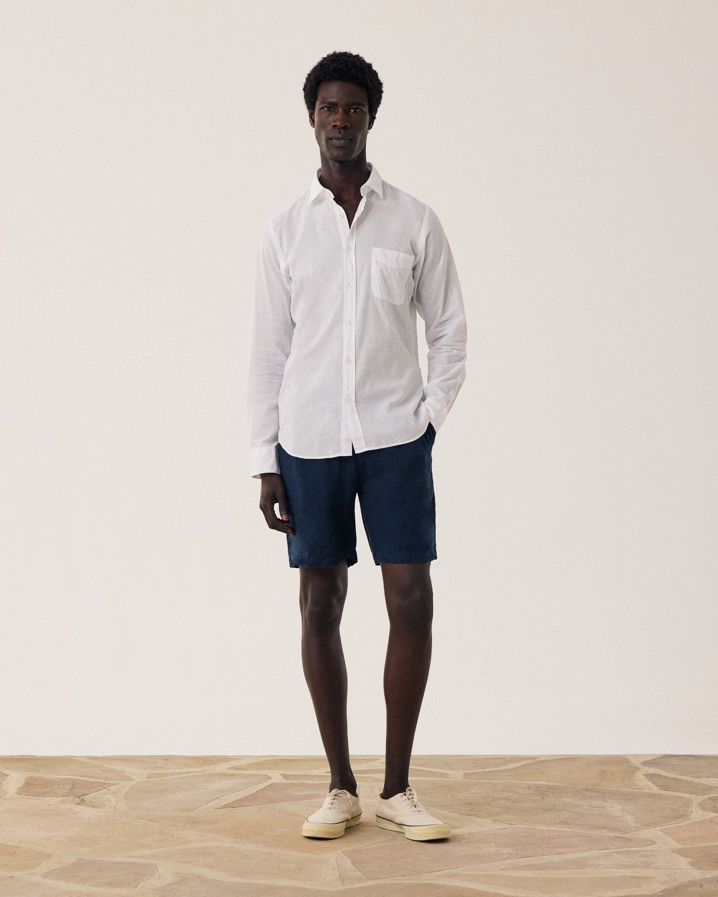 Short Homme en Lin Bleu Marine Joggy