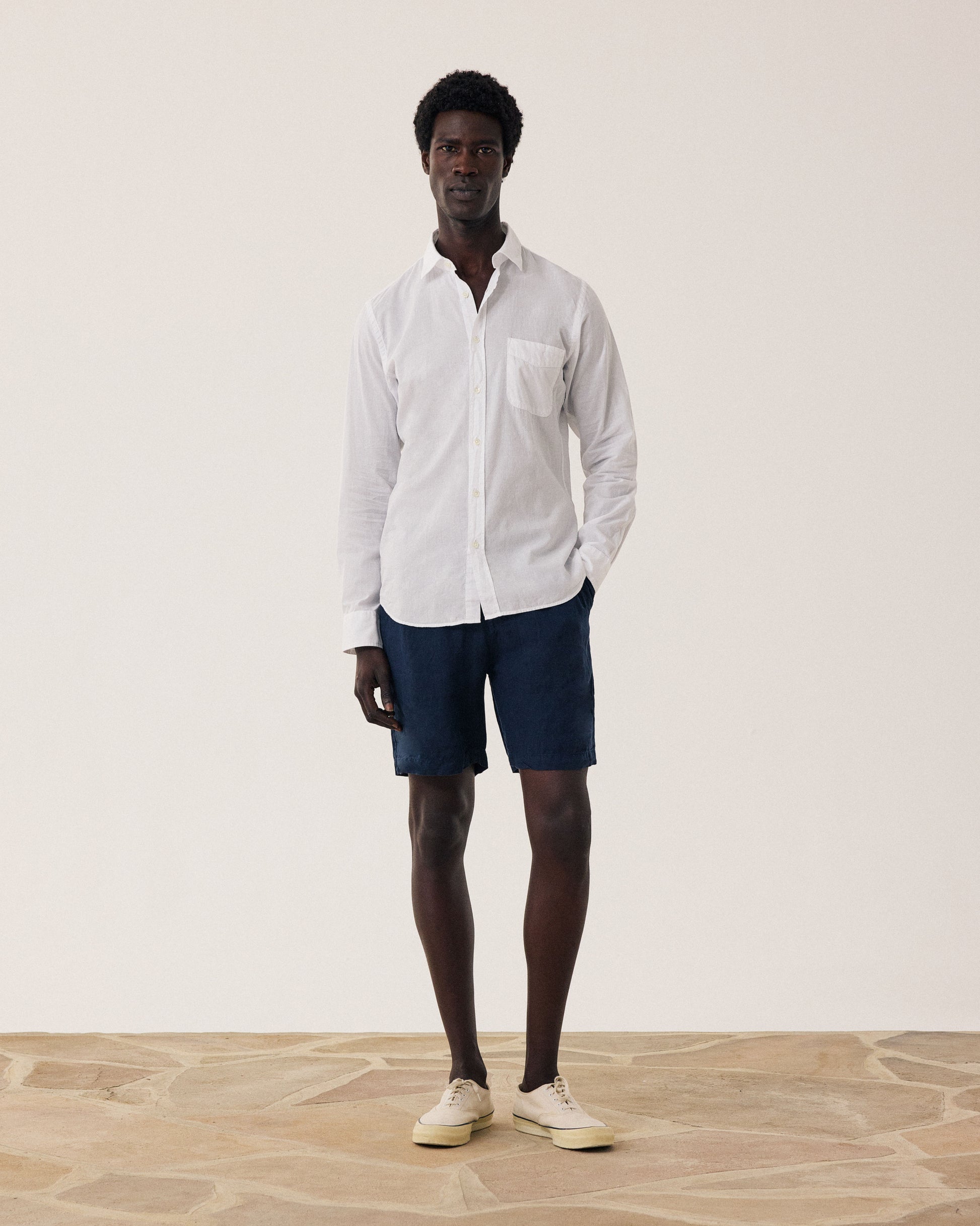 Short Homme en Lin Bleu Marine Joggy
