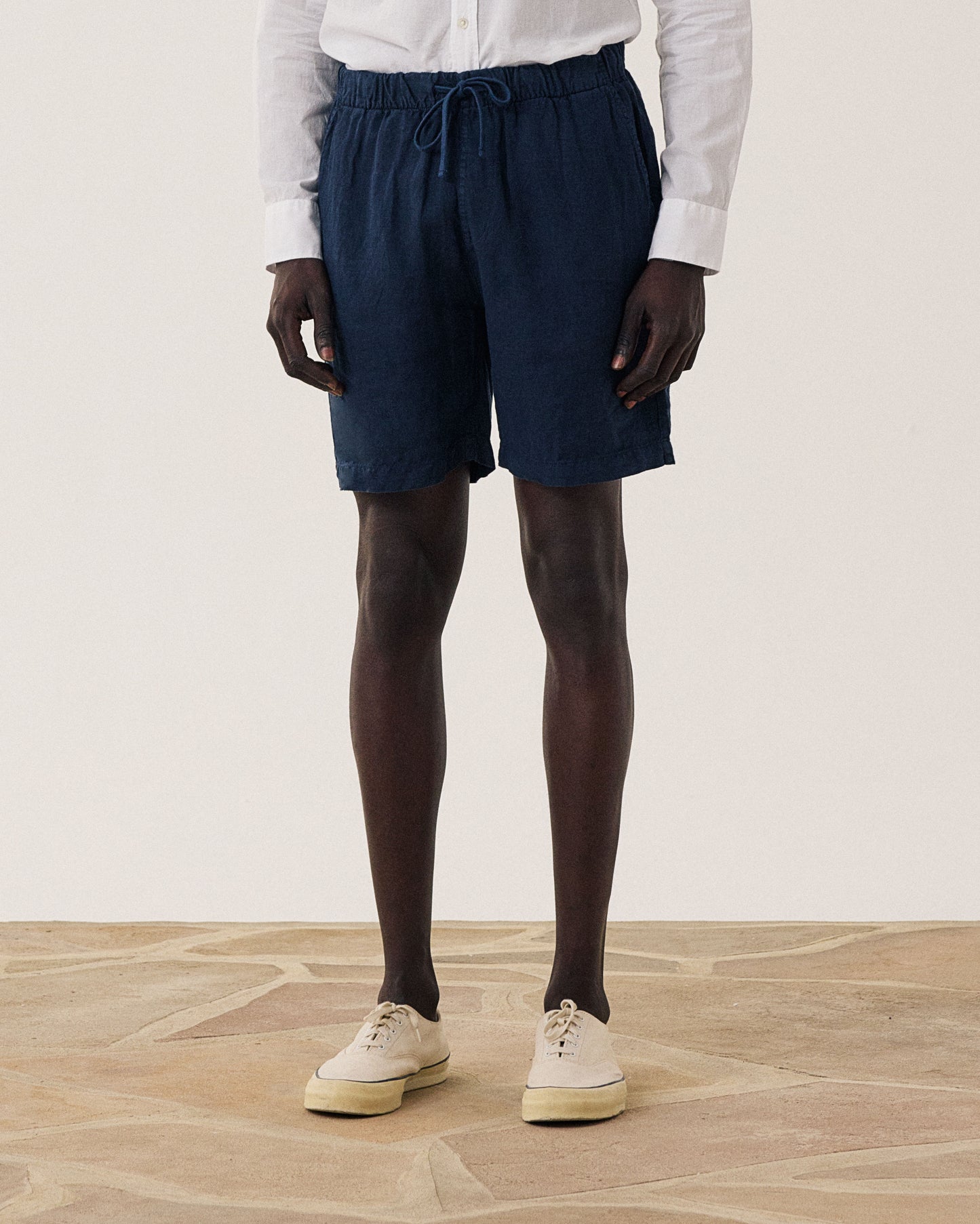 Short Homme en Lin Bleu Marine Joggy