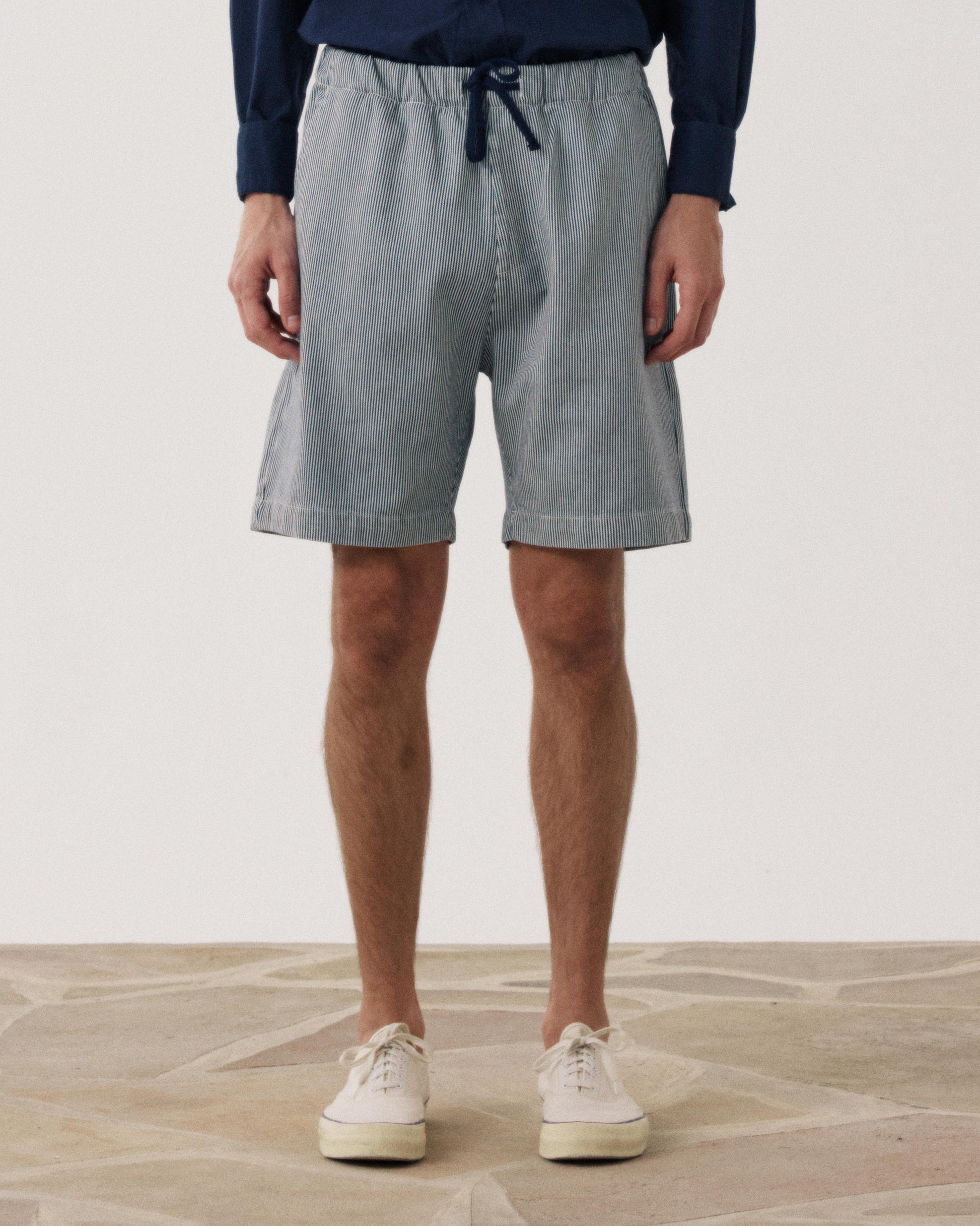 Short Homme en Coton Rayé Bleu Indigo Joggy BF58118-01