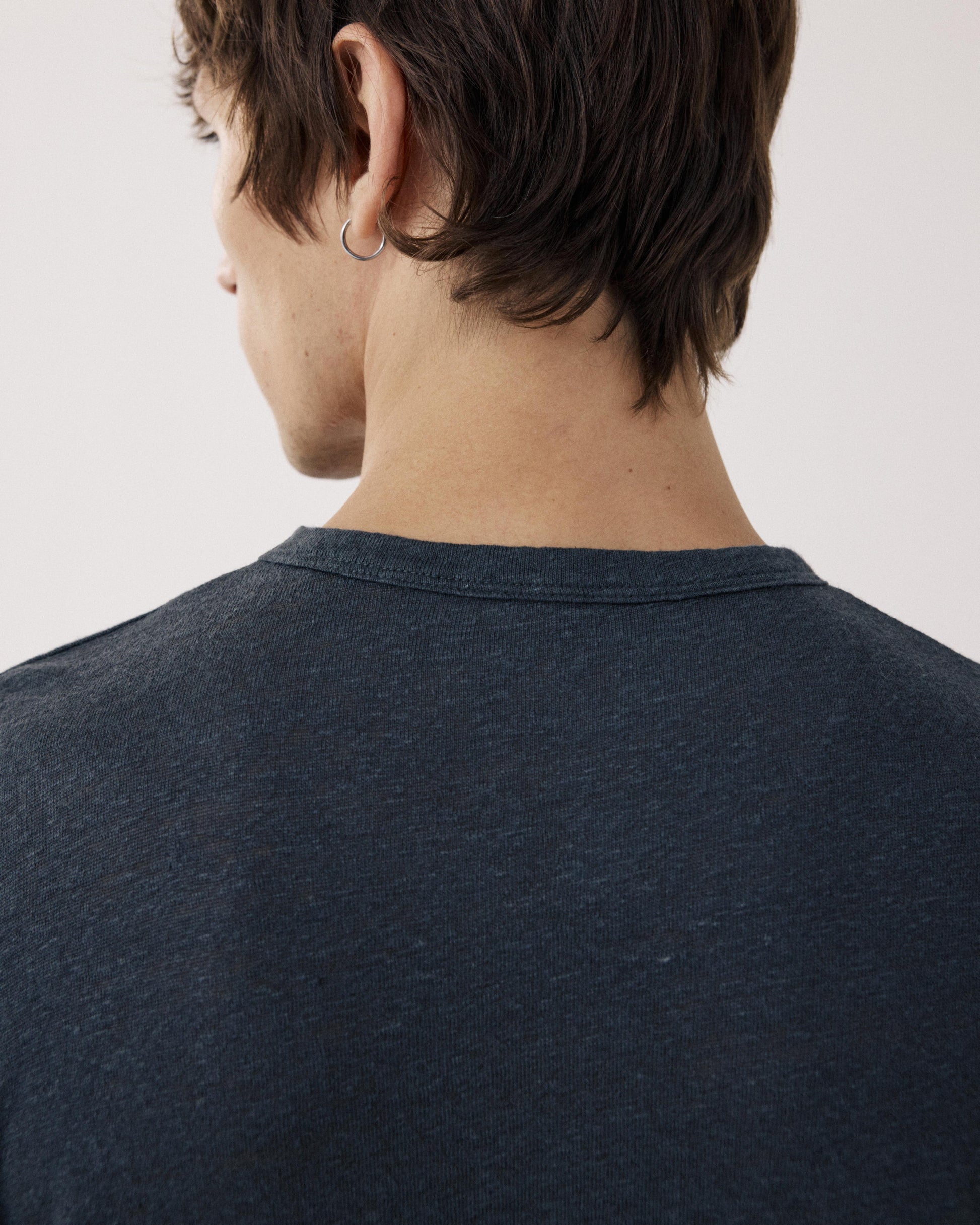 T-shirt Homme en Lin Carbone Crew BF84307-02