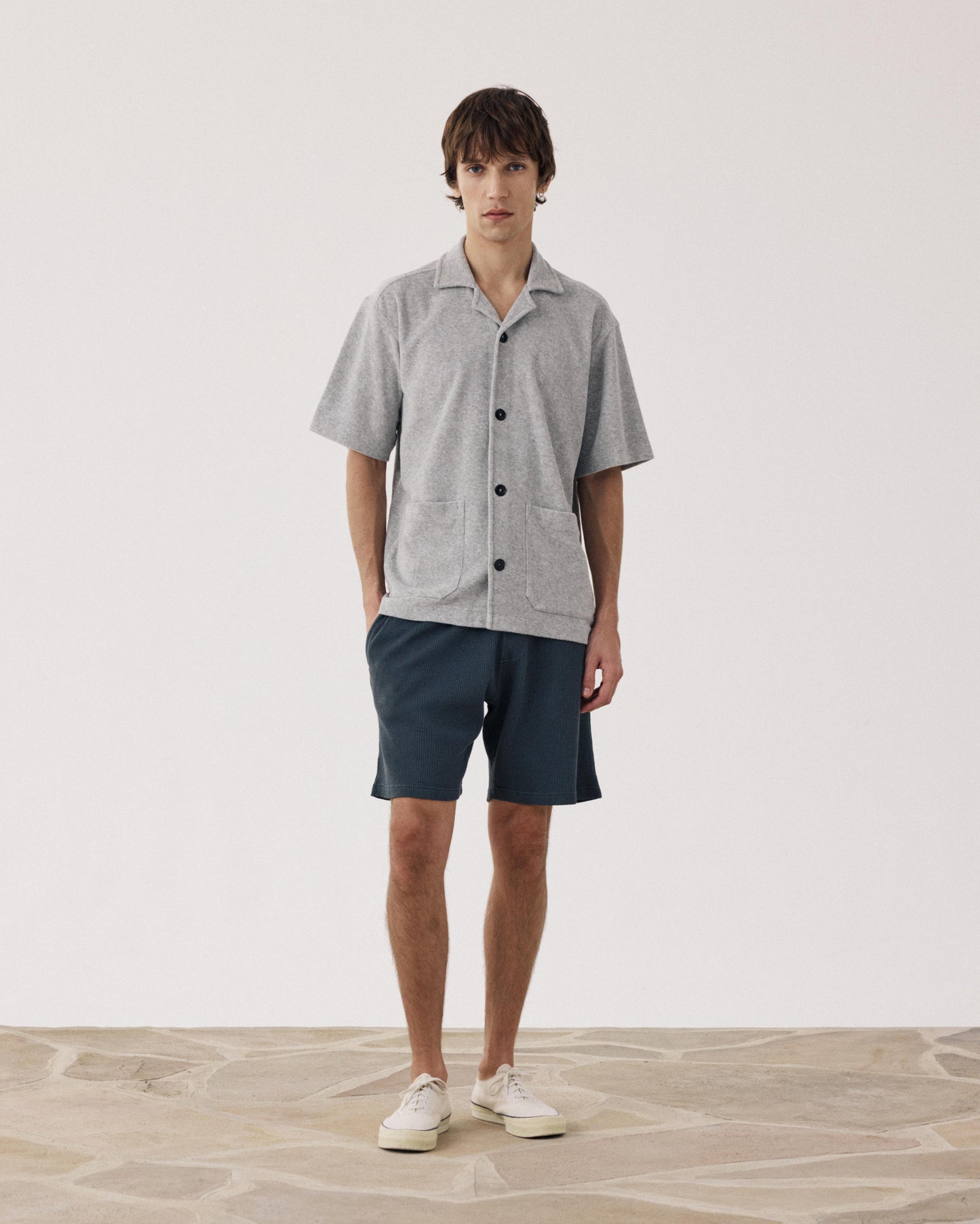 Bermuda Homme en jersey de coton gaufré carbone BF93310-02