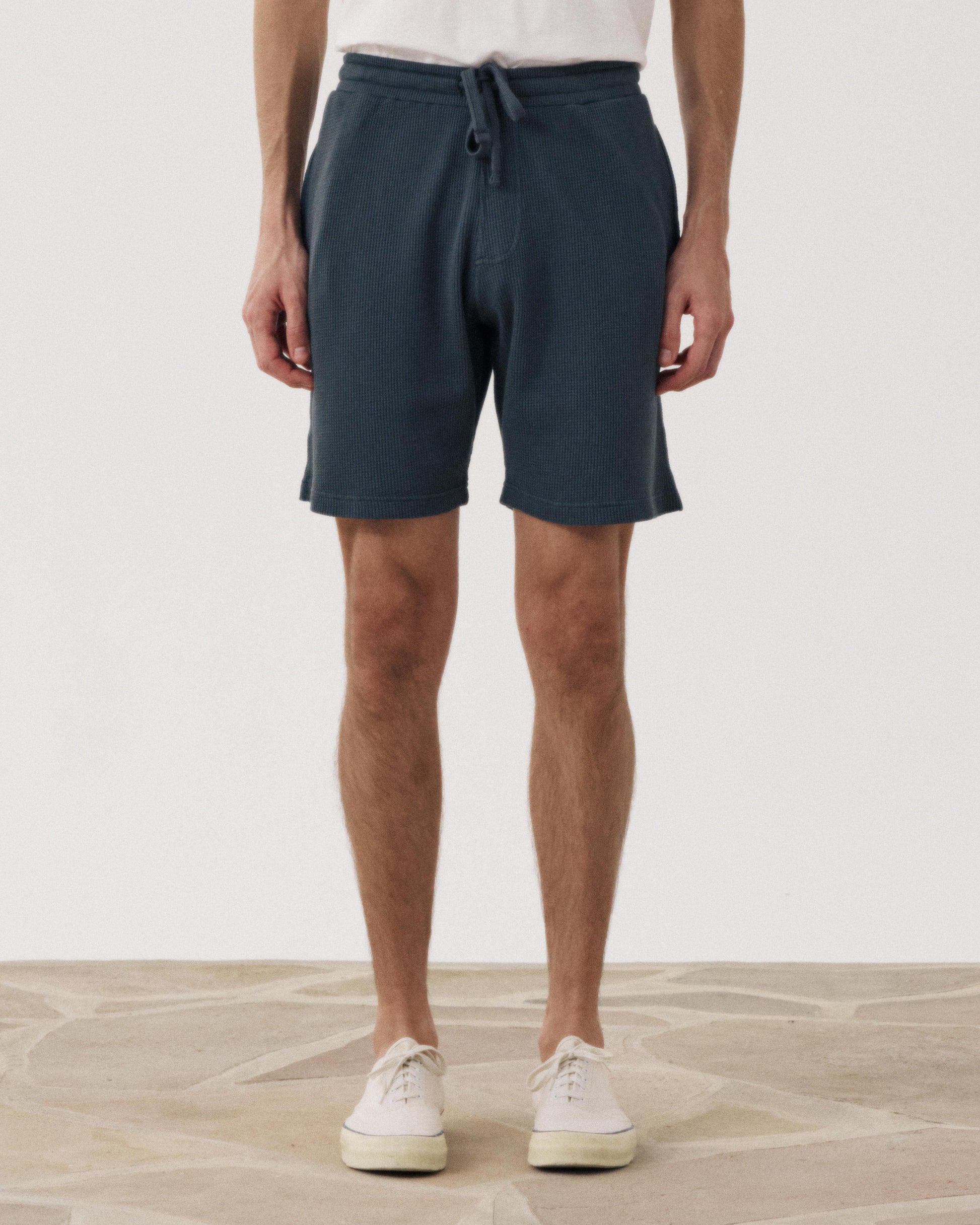 Bermuda Homme en jersey de coton gaufré carbone BF93310-02