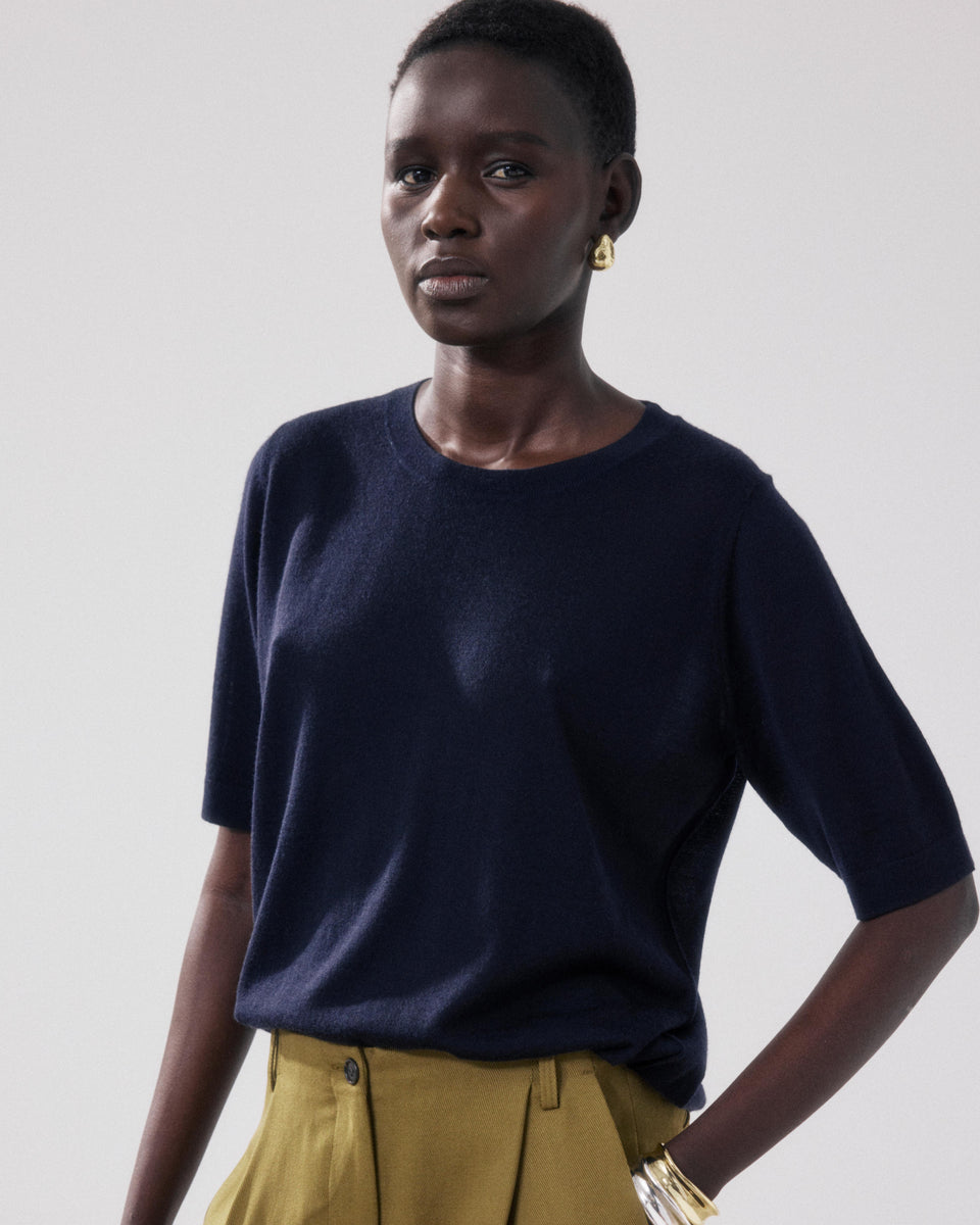 Pull Femme en Laine Mérinos Bleu Marine Matija - Image principale