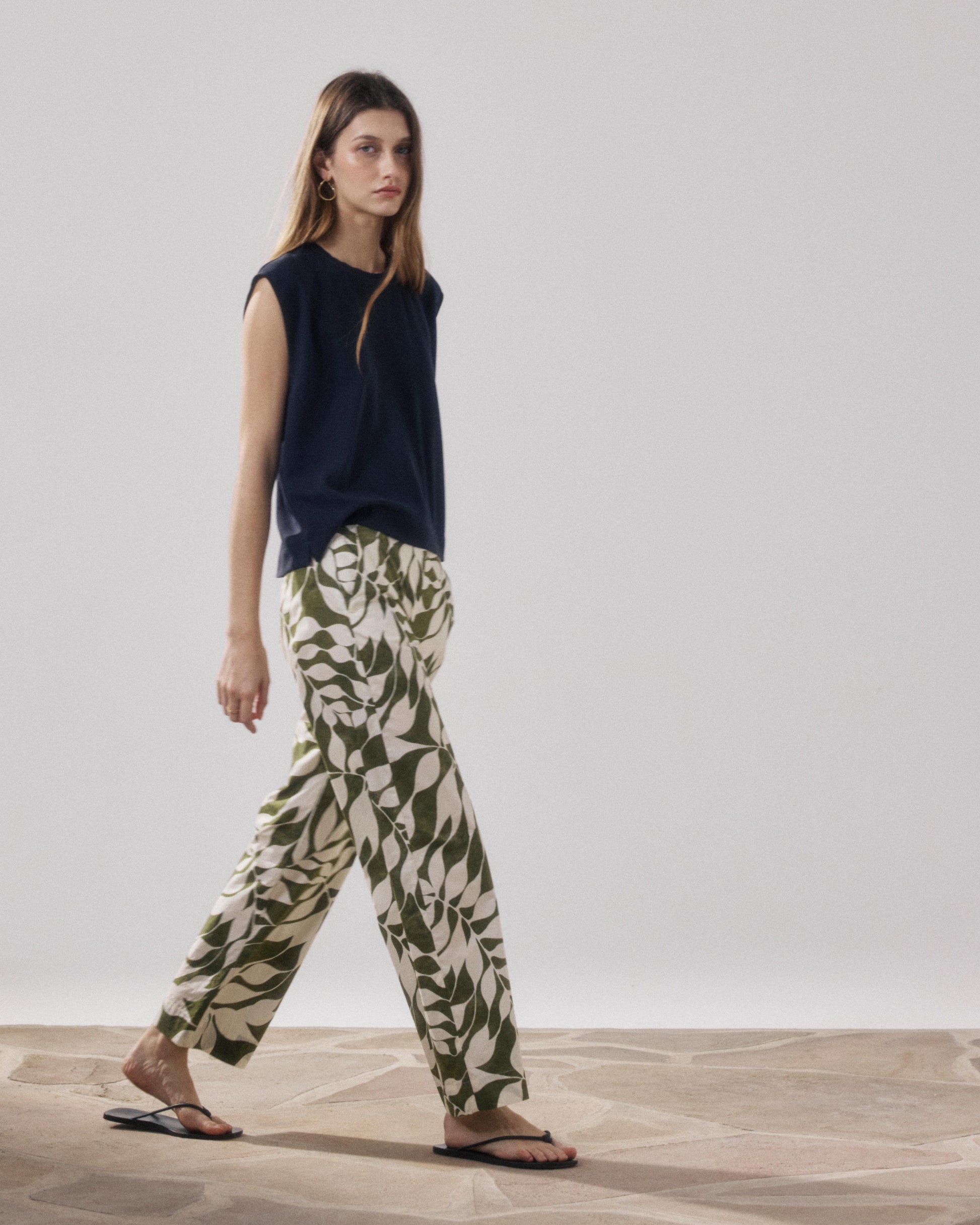 Pantalon Femme en Coton Imprimé Feuilles Blanc & Beige Perf