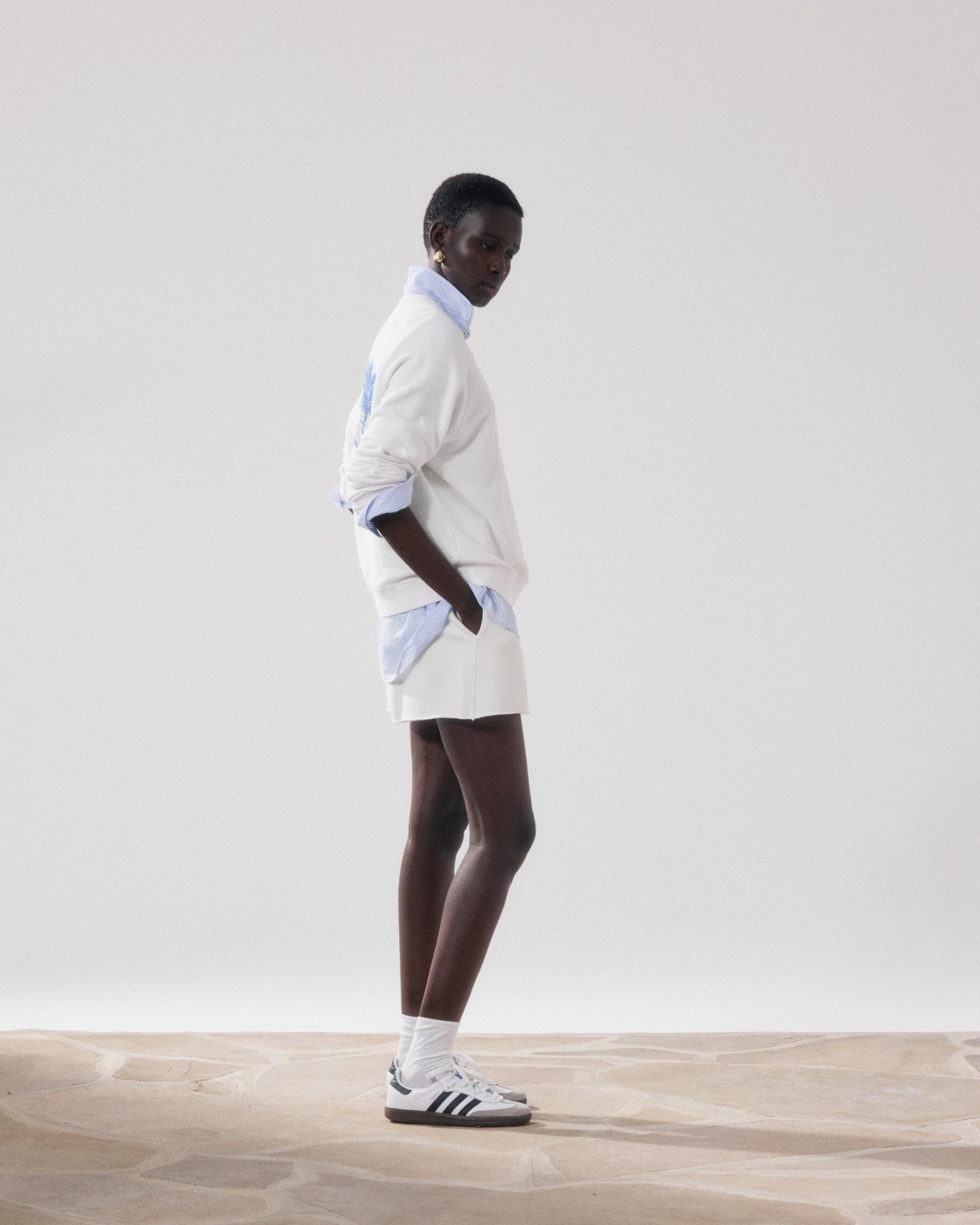 Women's Off-white Fleece Shorts Tiary BFUD512-01