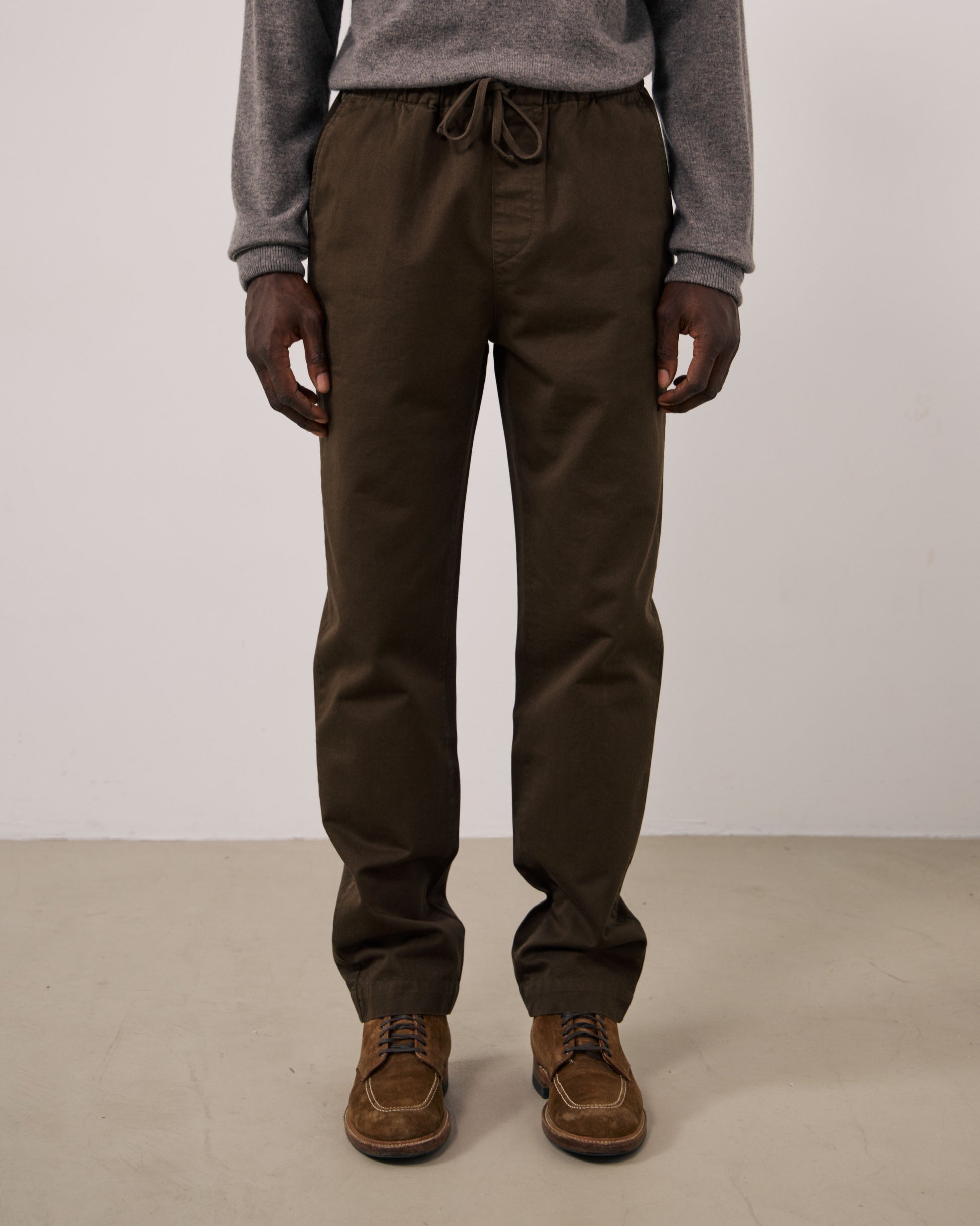 Pantalon Homme en Chino Gris Joggy