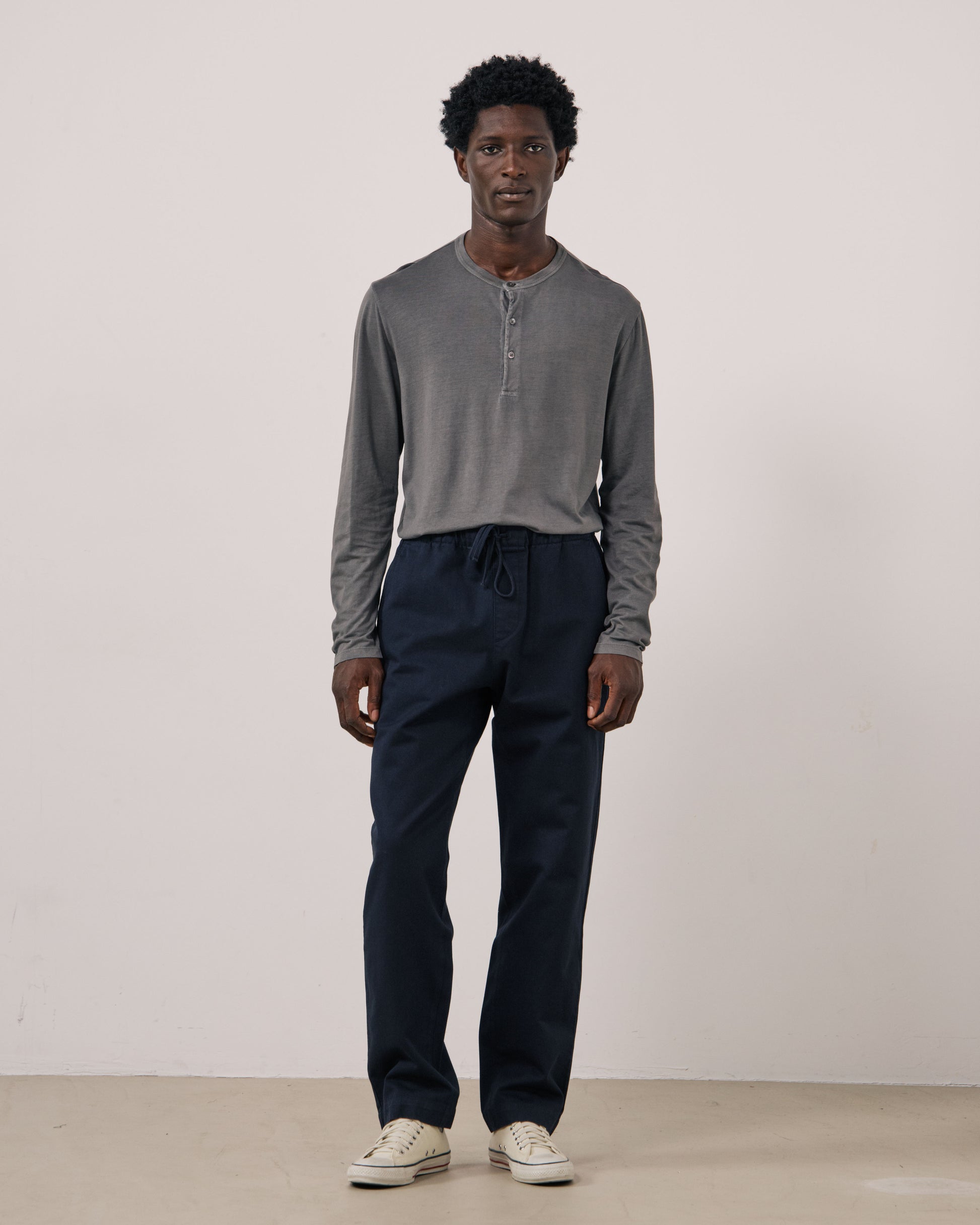 Pantalon Homme en Chino Bleu Marine Joggy