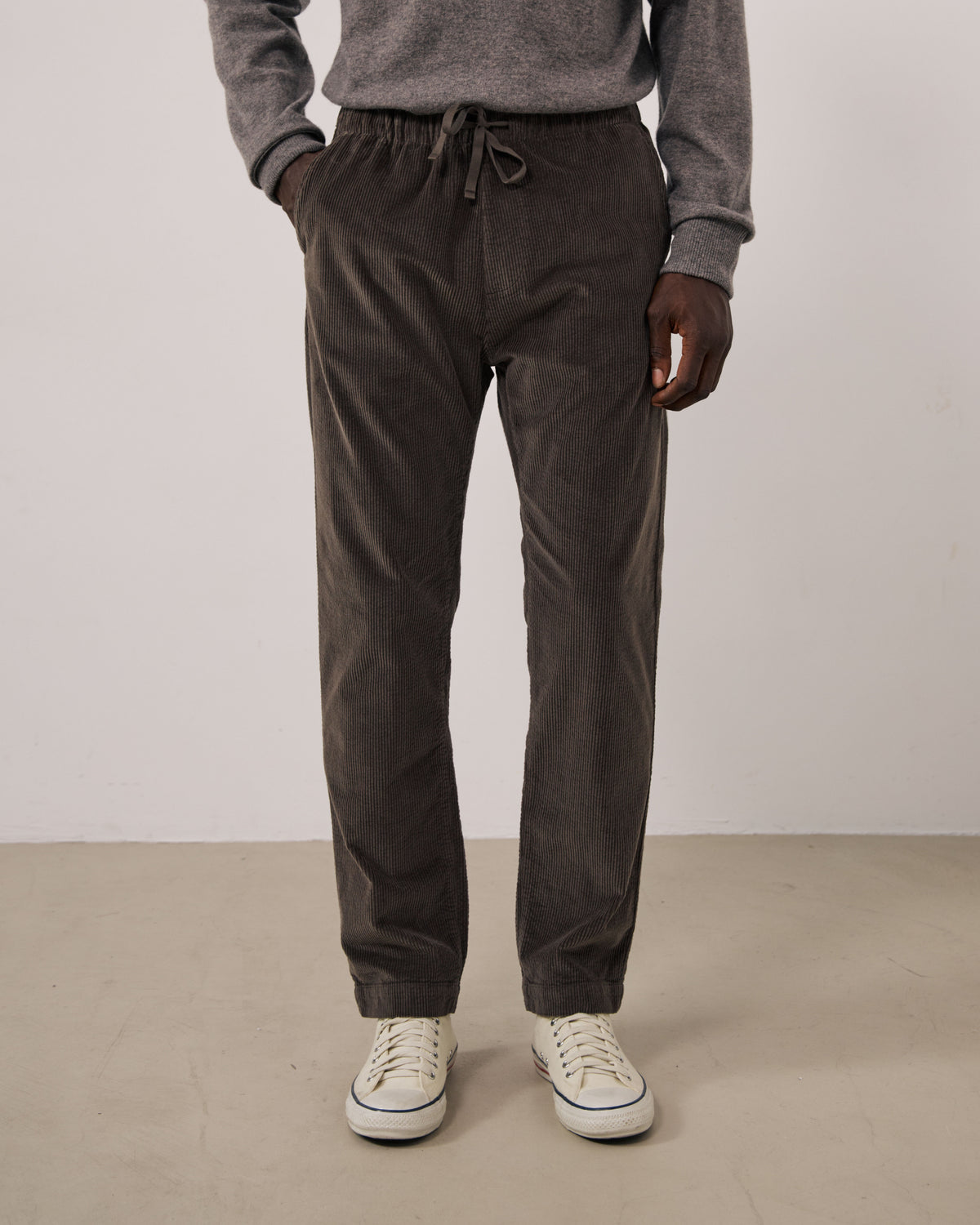 Pantalon Homme en Velours Côtelé Seersucker Gris Joggy