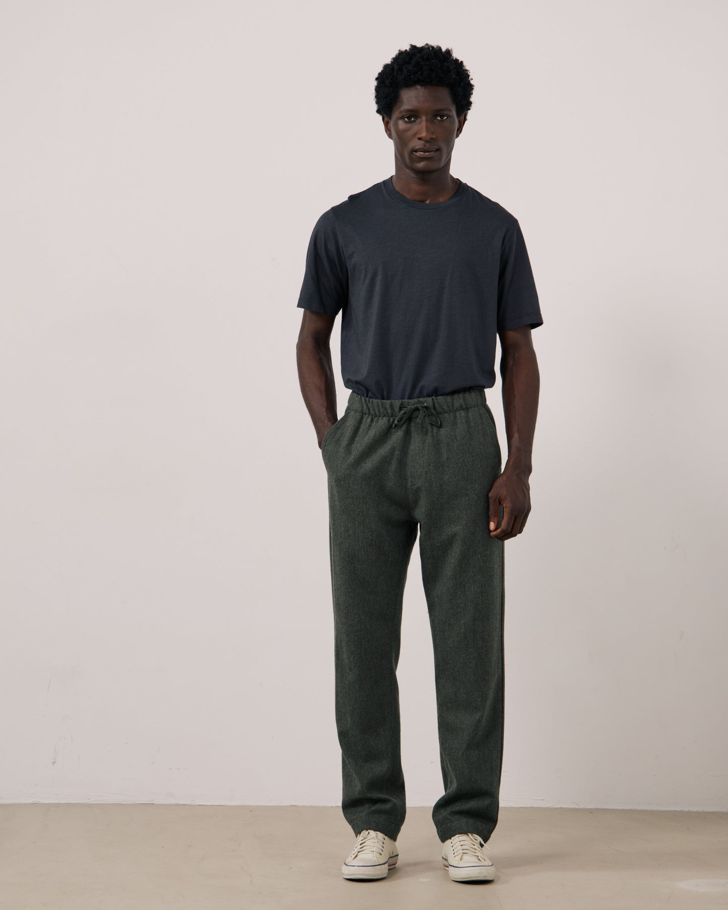 Pantalon Homme en Flanelle de laine Vert Militaire Joggy