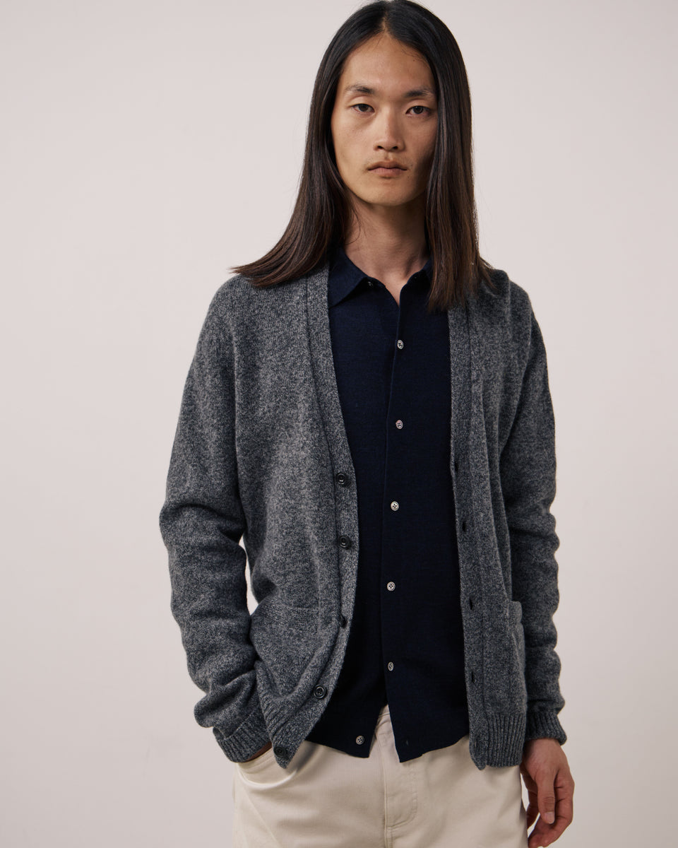 Seamless Cardigan Men's Grey Extra-Fine Merino Wool Sweater - Image 2