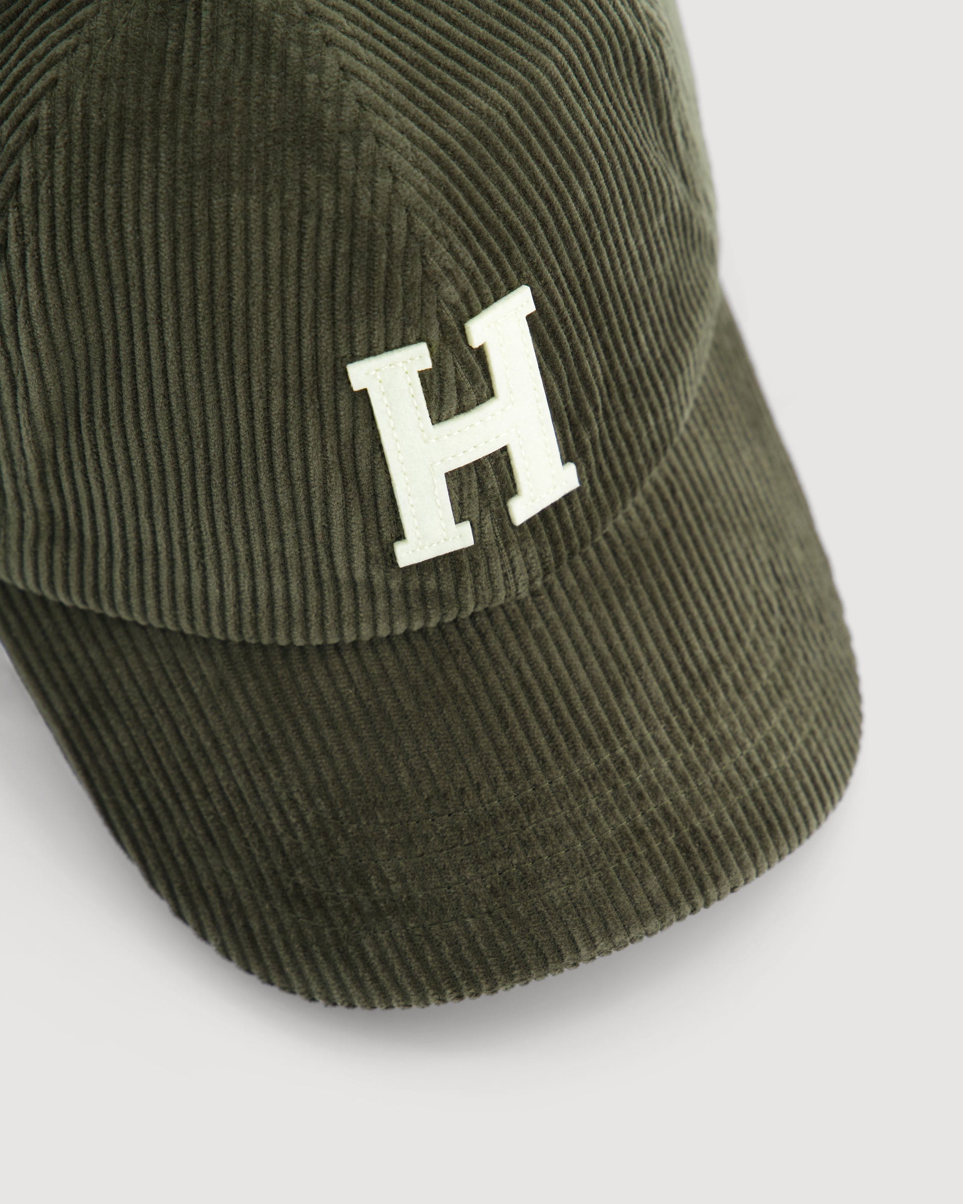 Casquette Homme en Velours Côtelé Vert Olive