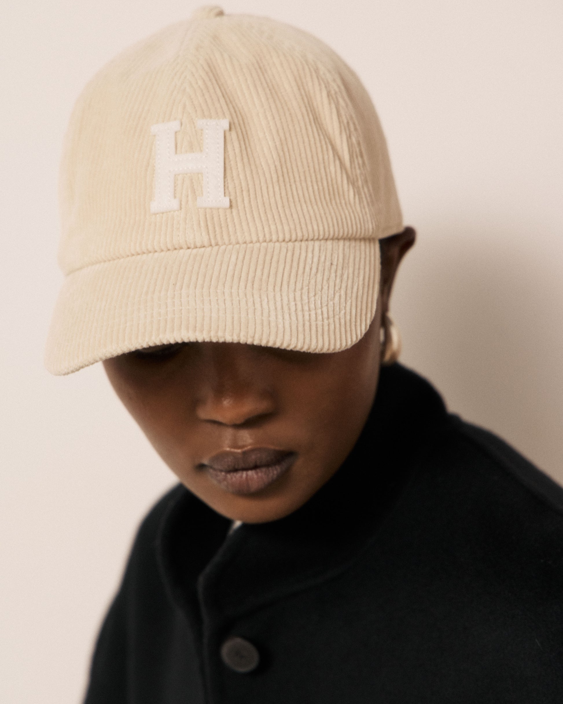 Casquette Femme en Velours Côtelé Crème