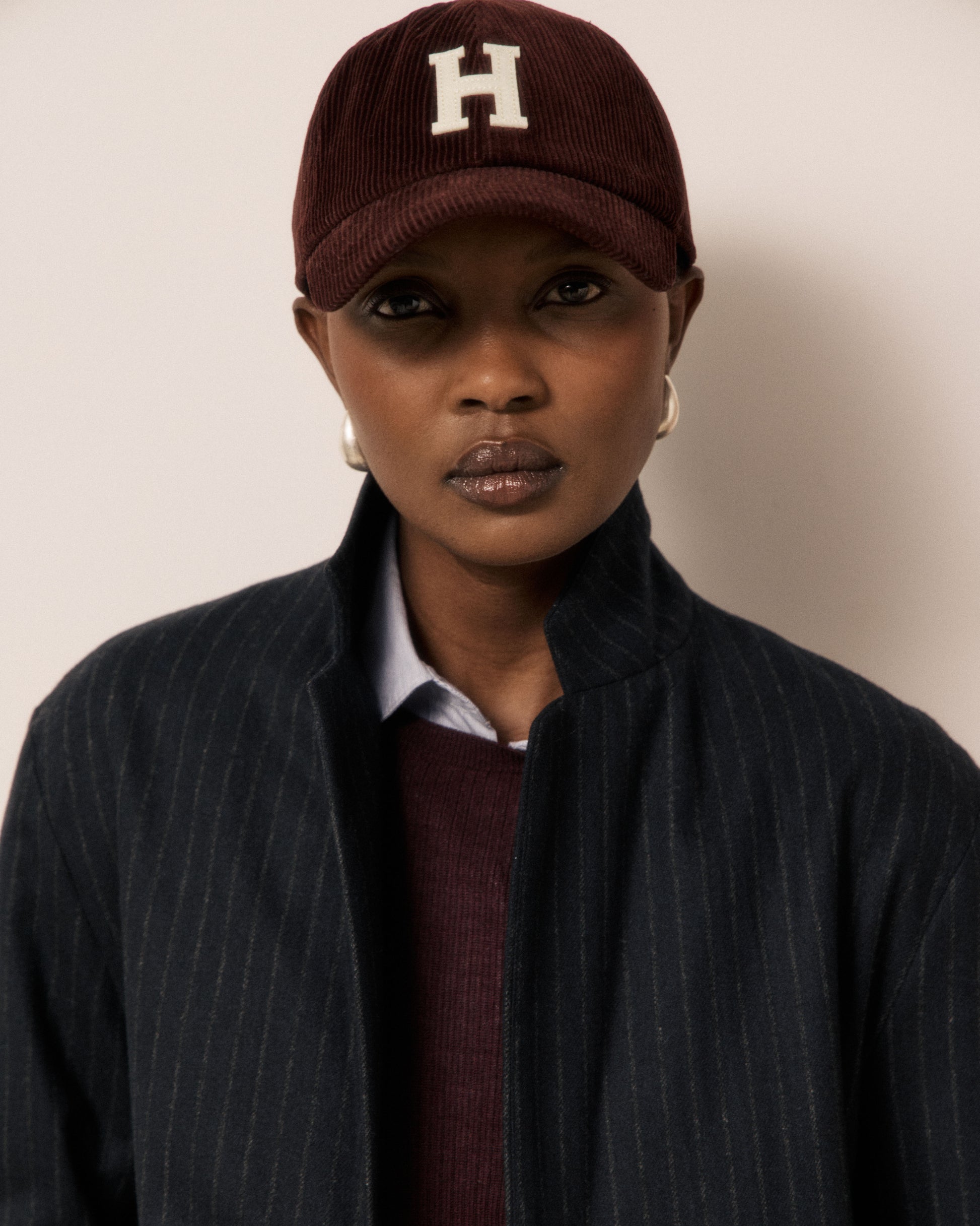 Casquette Femme en Velours Côtelé Bordeaux