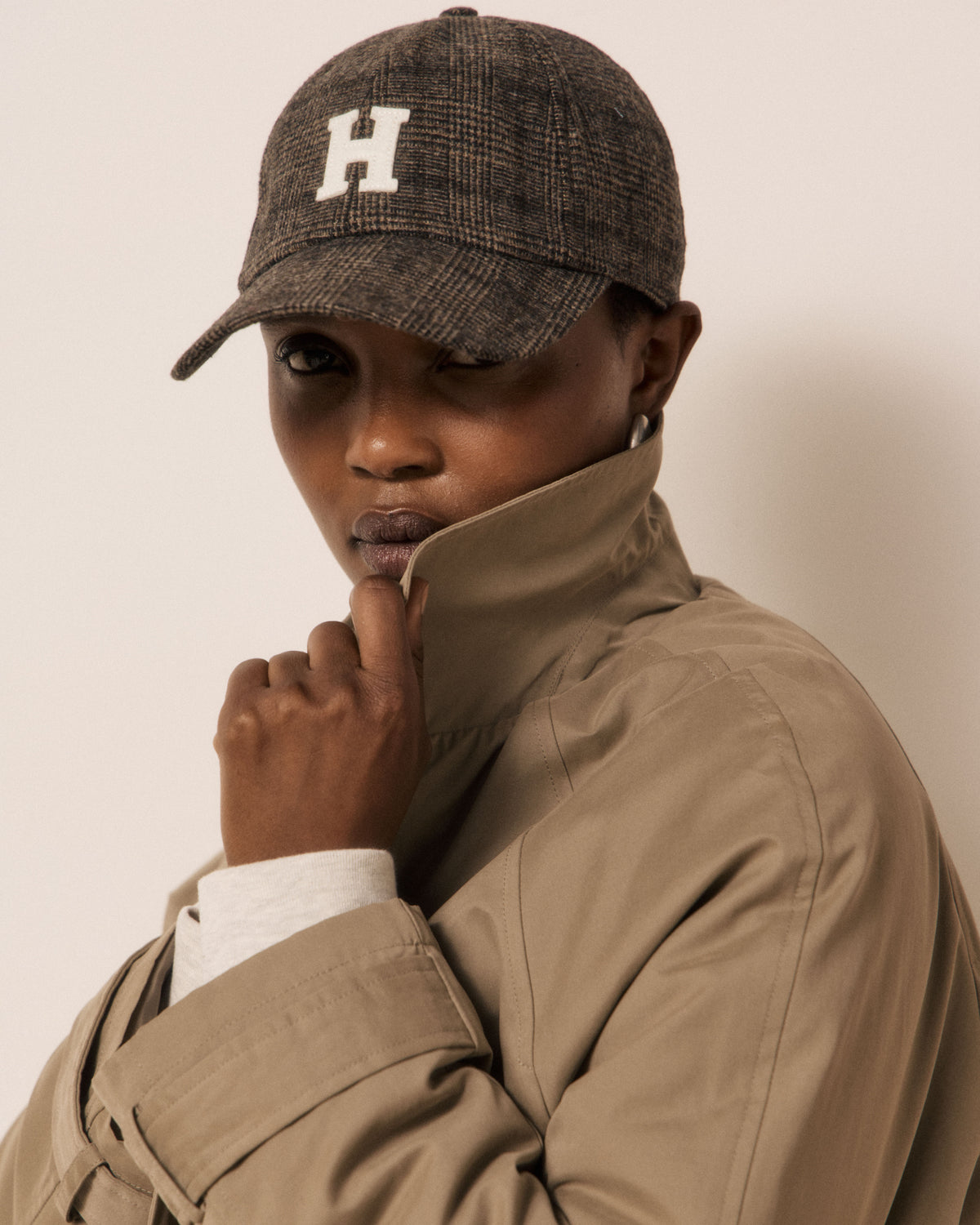Casquette Femme en Flanelle imprimé Prince de Galles Marron H