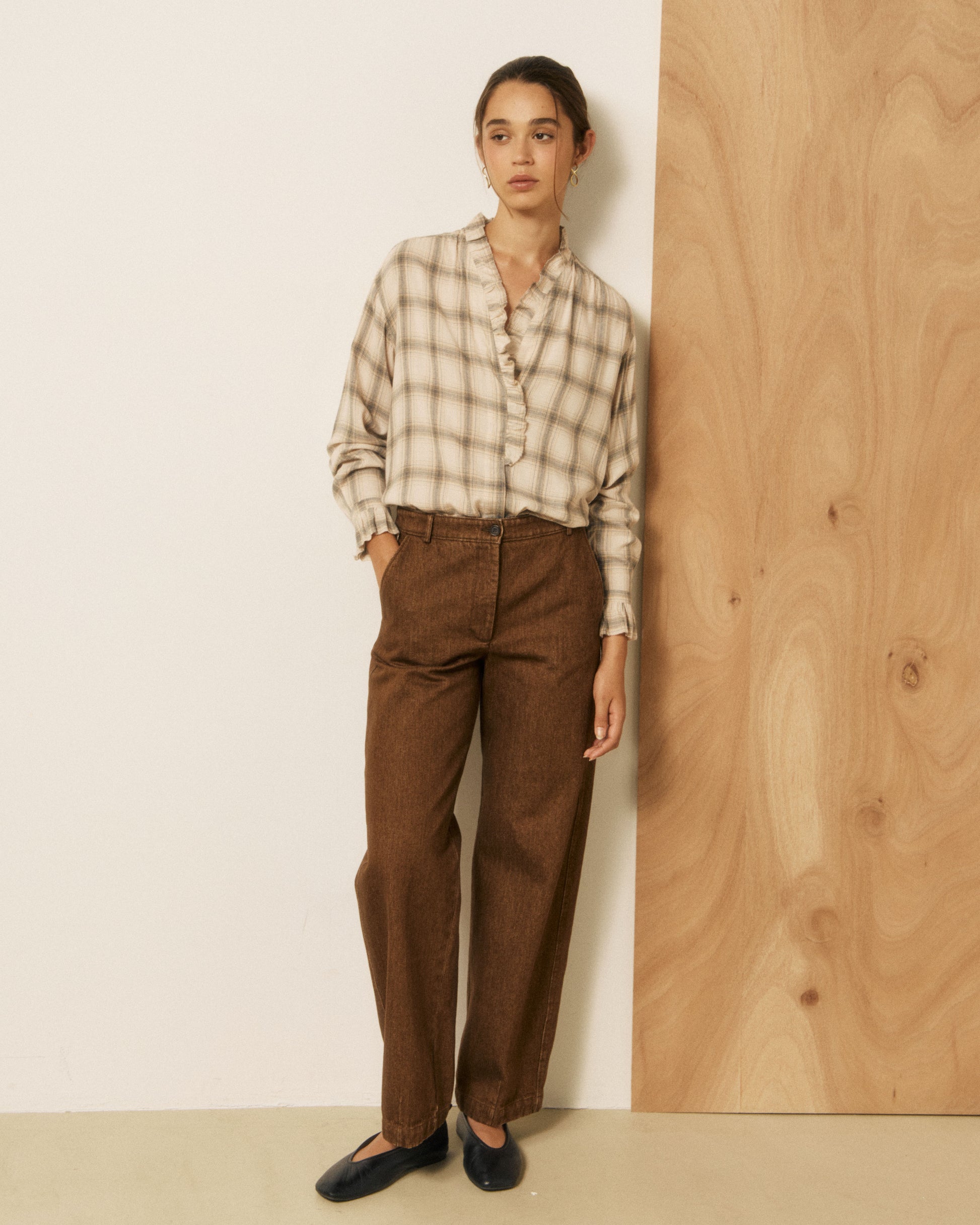 Chemise Femme en Viscose à Carreaux Beige & Gris Carmela
