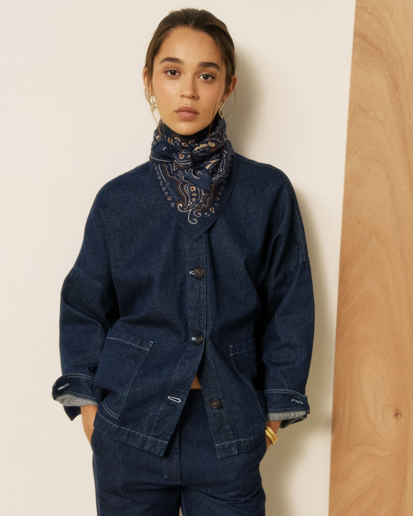 Echarpe Femme en Laine imprimé Bleu Marine Bandana