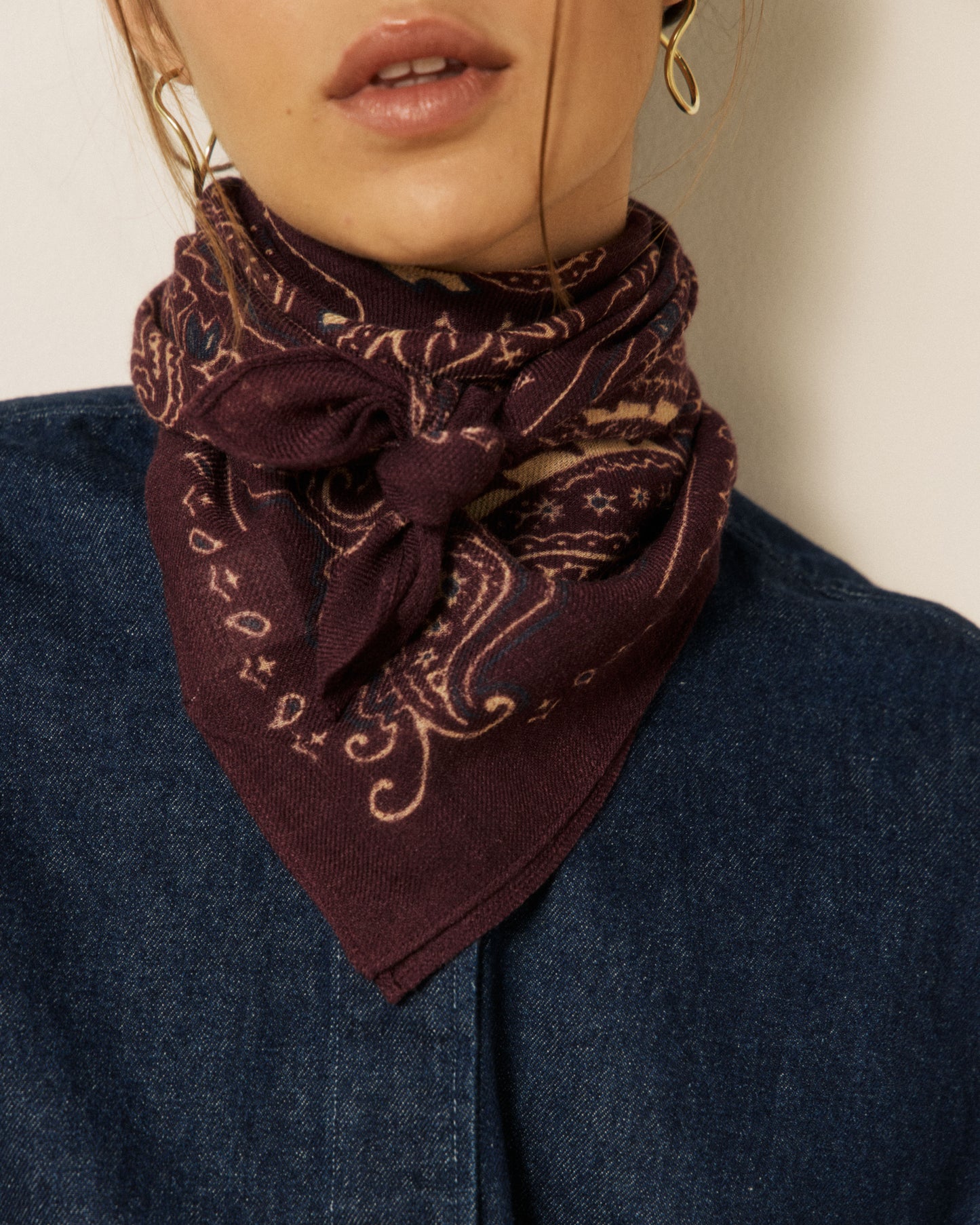 Echarpe Femme en Laine imprimé Bordeaux Bandana