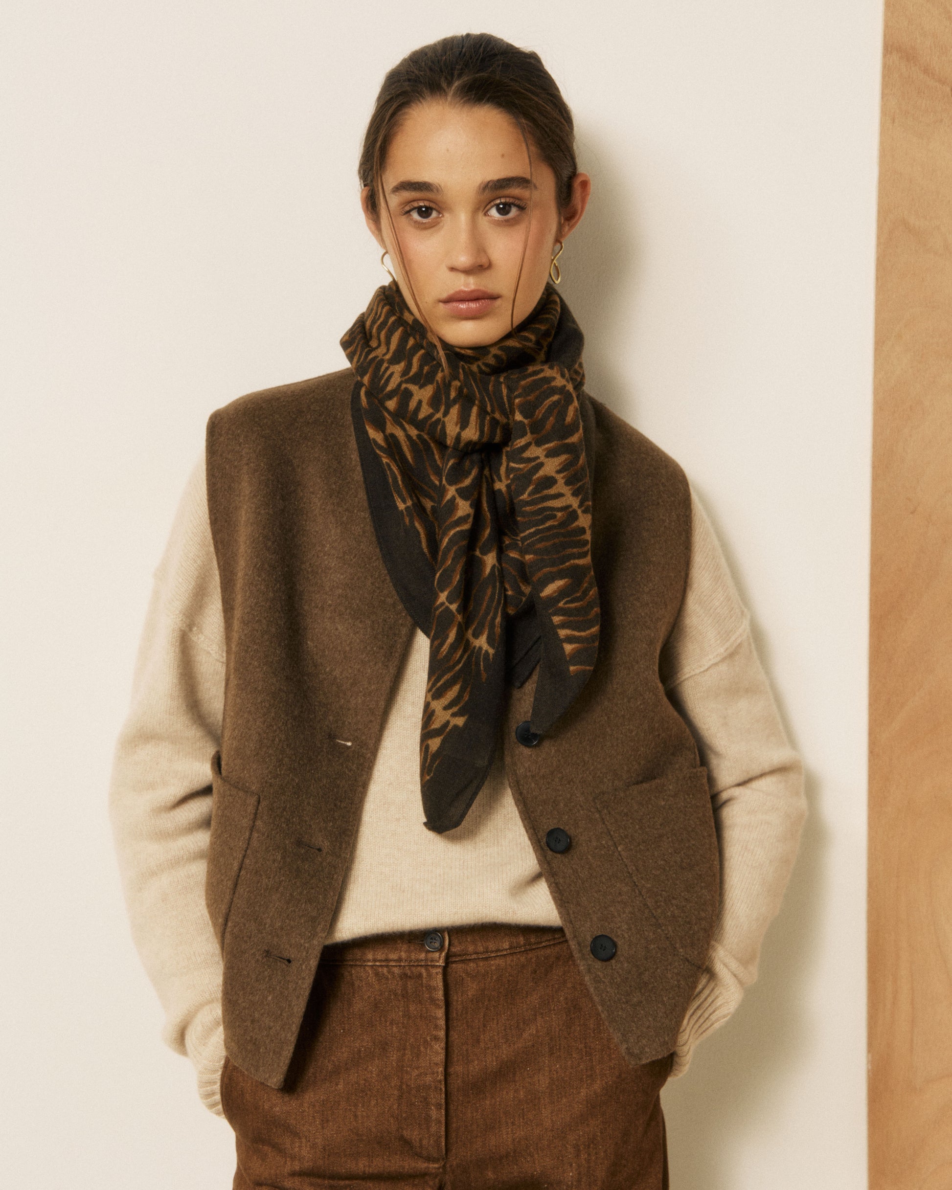 Echarpe Femme en Laine Zèbre Taupe