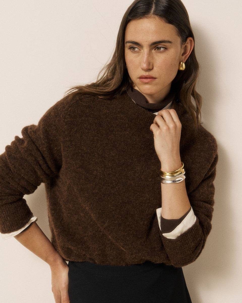 Mahary Women's Chocolate Alpaca & Merino Wool Sweater - Image principale