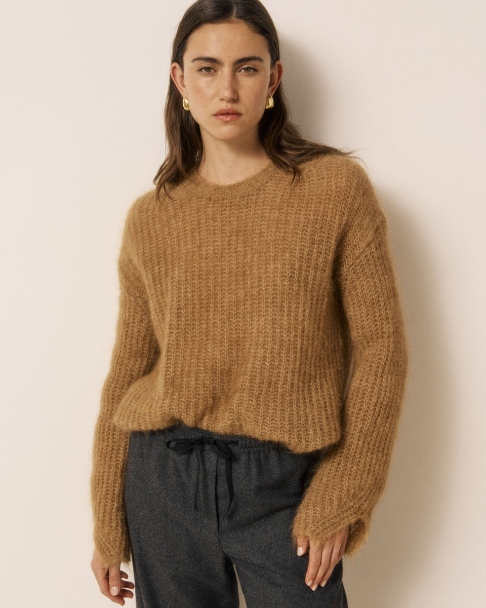 Marilla Women's Camel Mohair Sweater - Image principale