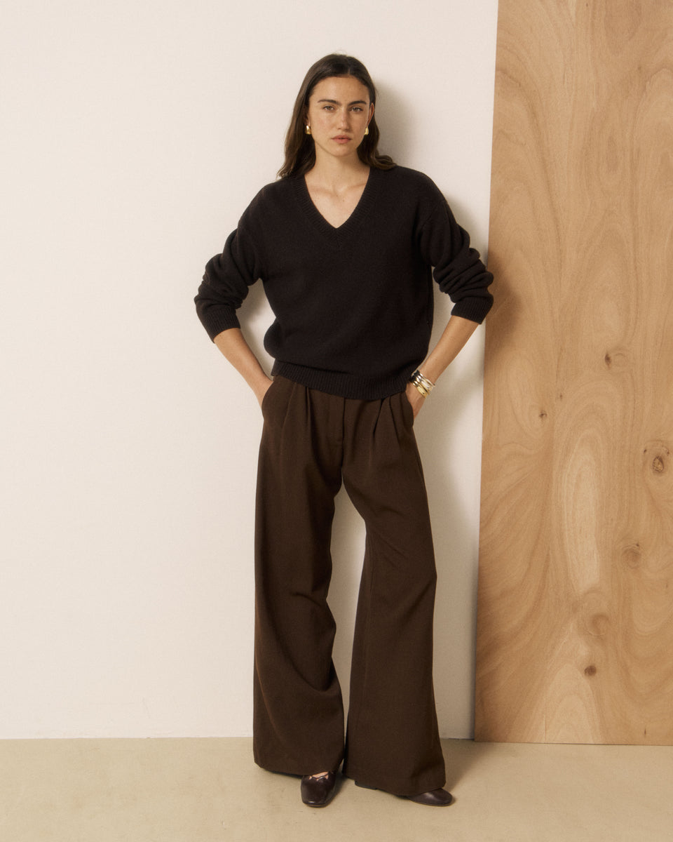 Milanto Women's Brown Wool & Cashmere Sweater - Image 2