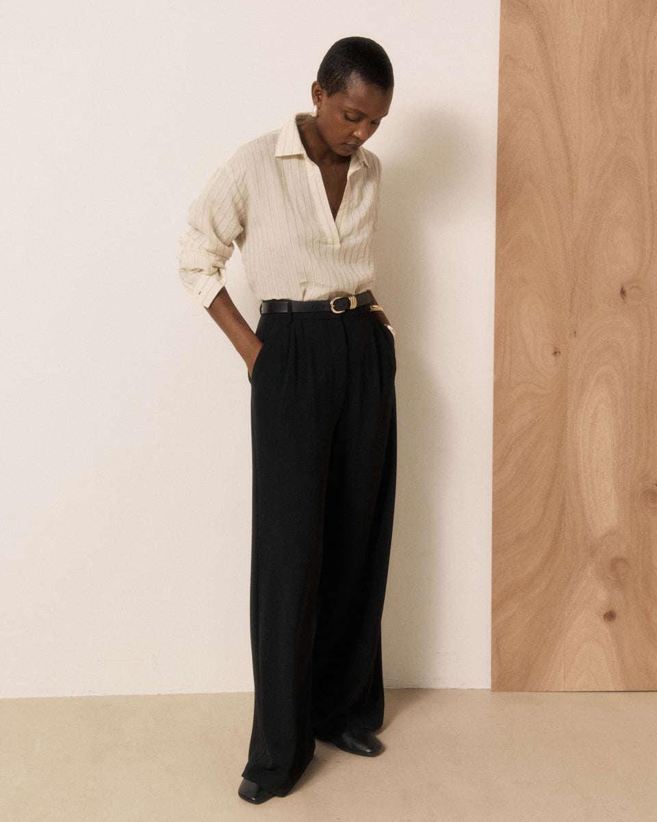 Pantalon Femme en Crêpe Noir Passion - Image principale