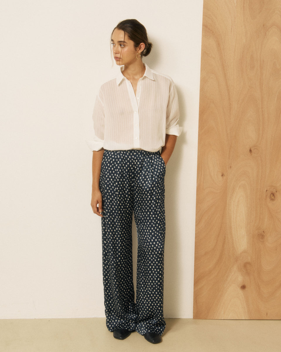Pays Women's Navy & White Polka Dot Viscose Pants - Image principale