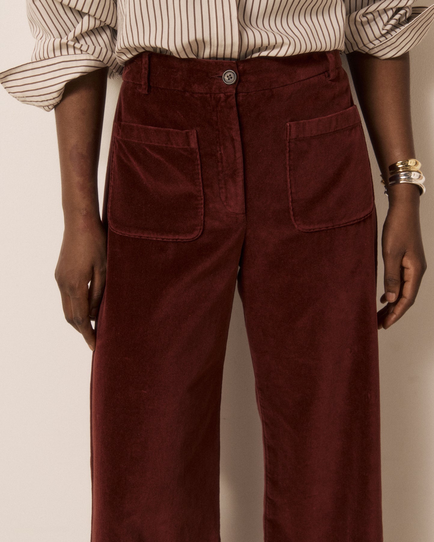 Pantalon Femme en Velours Lisse Bordeaux Poli