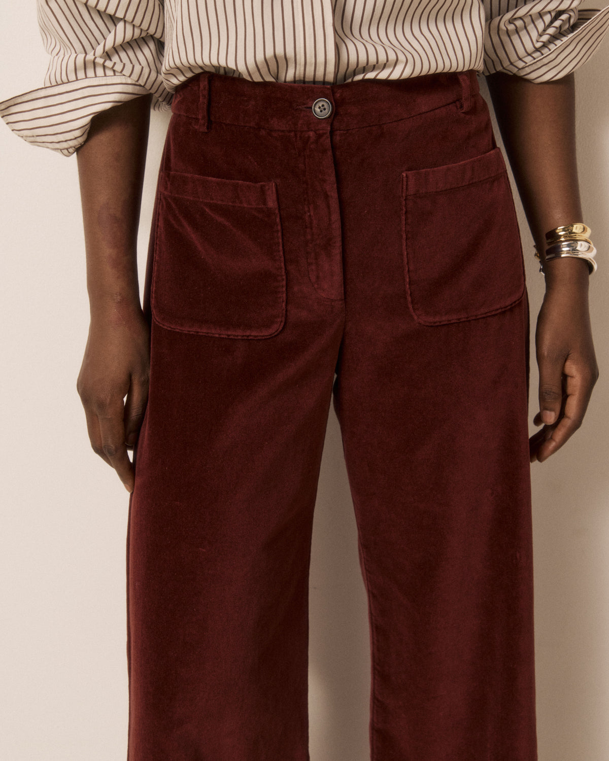 Pantalon Femme en Velours Lisse Bordeaux Poli