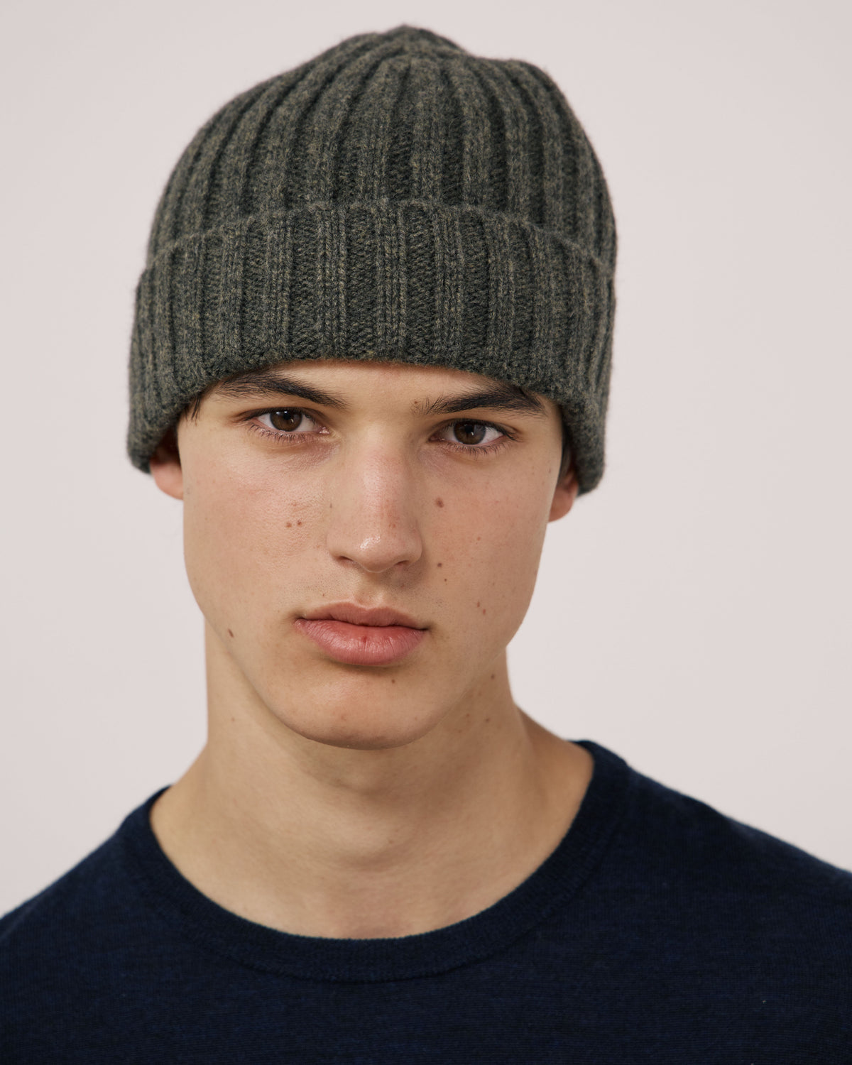 Bonnet Homme en Laine & Cachemire Vert Militaire