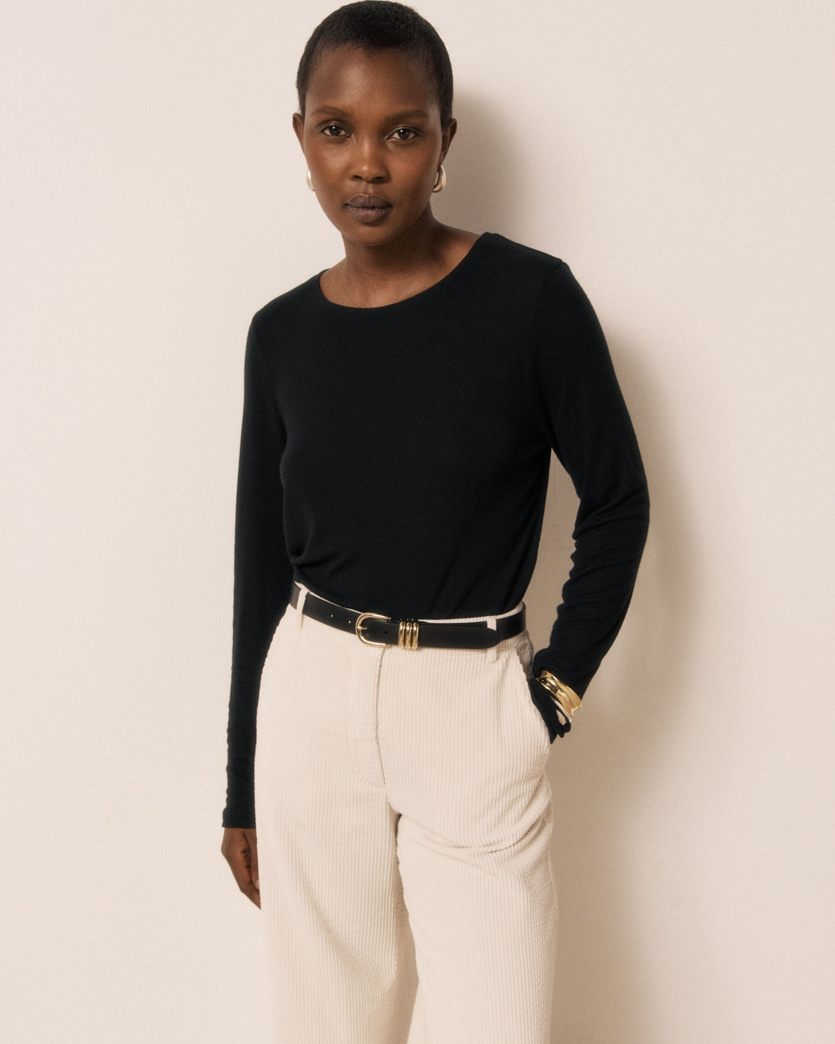 T-shirt Femme en Modal & Cachemire Noir Tatauete
