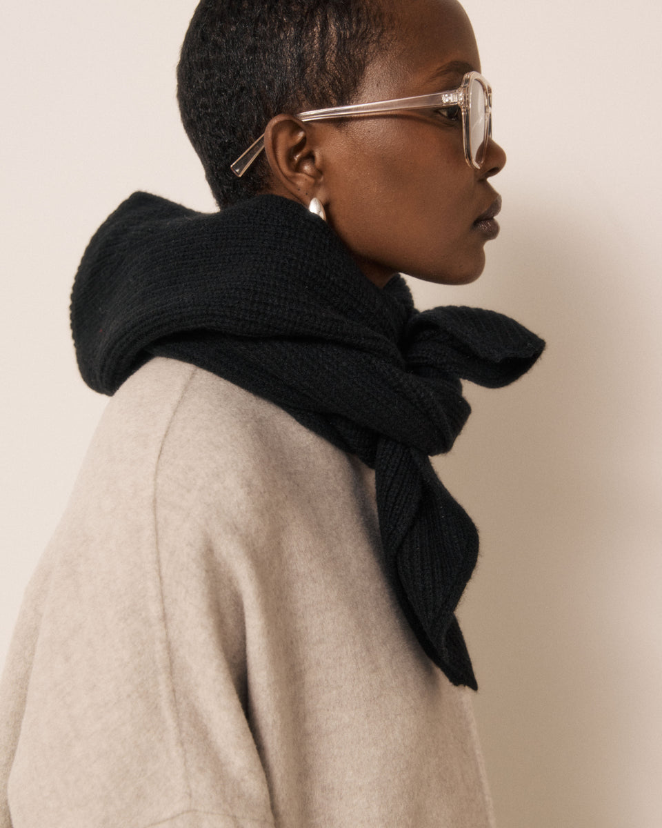 Cagoule Femme en Laine & Cachemire Noir Mera - Image principale