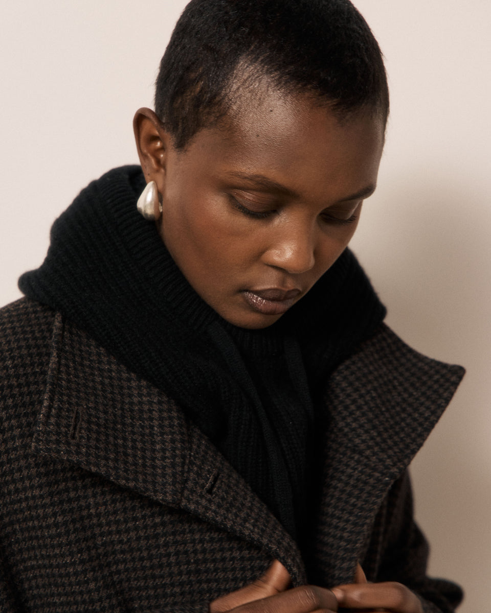 Cagoule Femme en Laine & Cachemire Noir Meysie - Image principale