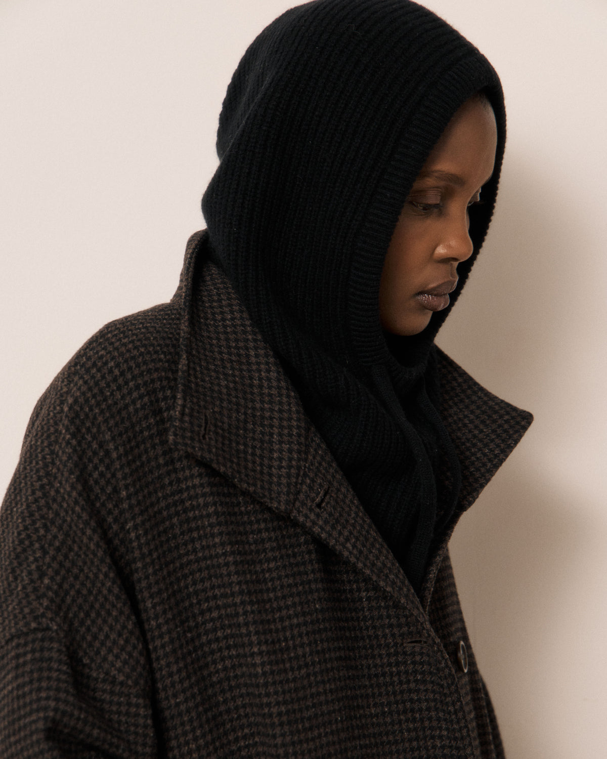 Cagoule Femme en Laine & Cachemire Noir Meysie