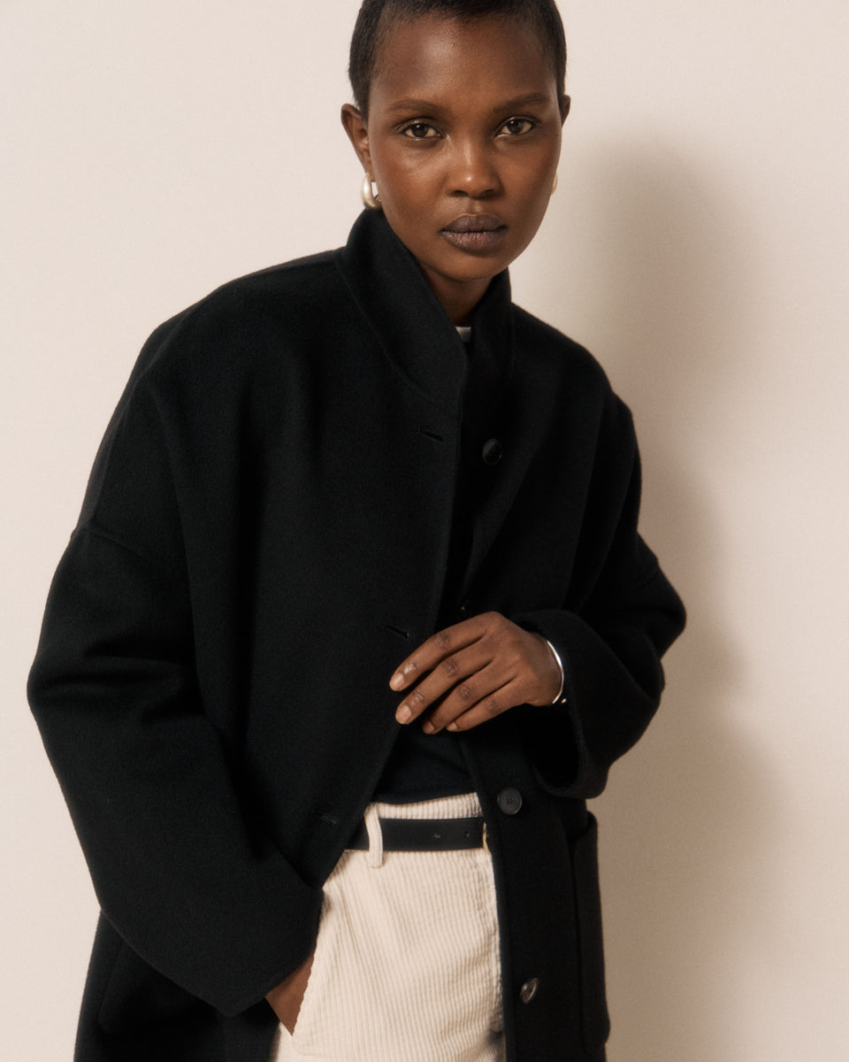 Manteau Femme en Laine Double Face Noir Vadim - Image 2