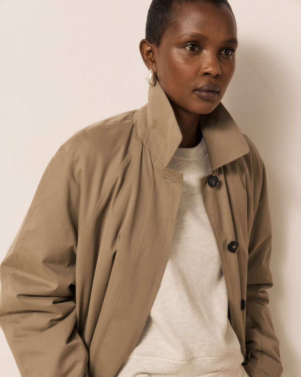 Manteau Femme en Gabardine de Coton Beige Valky - Image 2